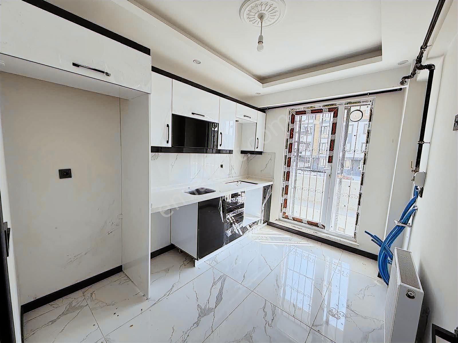 Gümüş Group Tan Devlet Hastanesi Yanı 2+1 Daire - Görsel 12