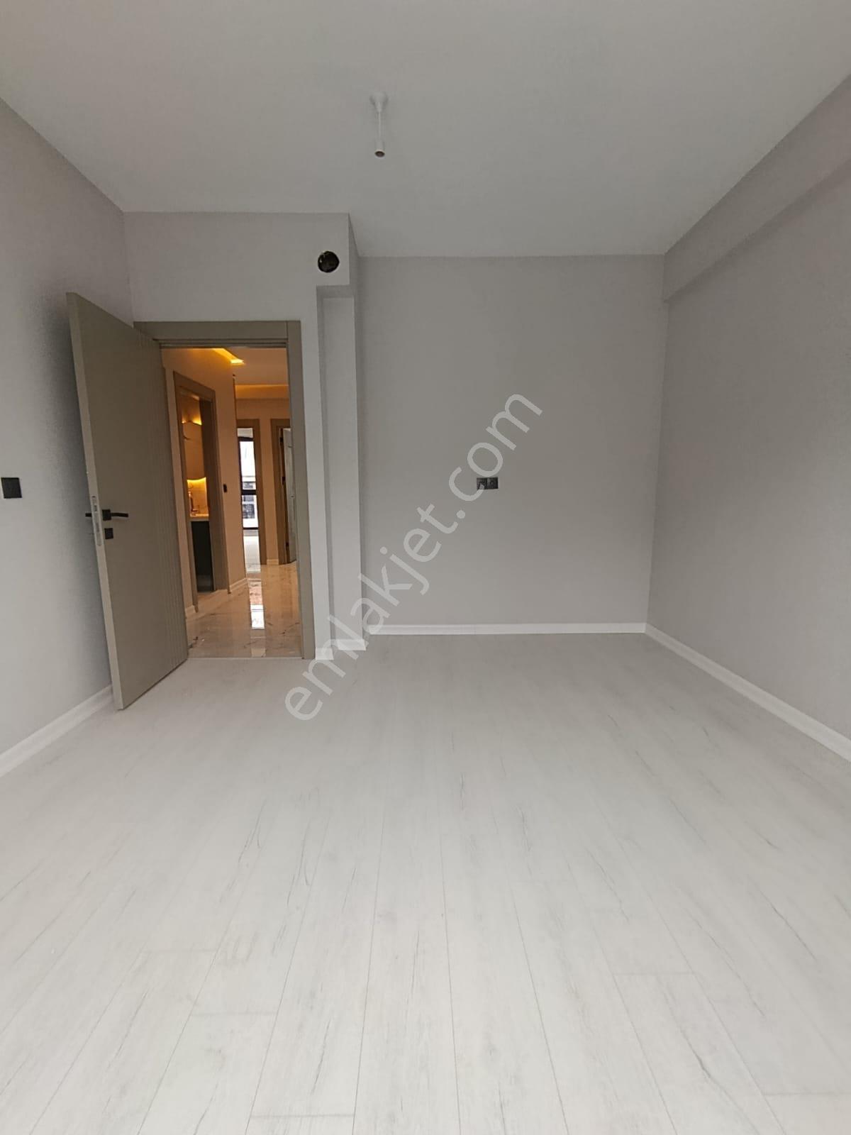 Çamlıca Da Ebeveyn Banyolu Giyinme Odalı Ultralüks 3+1 - Görsel 10