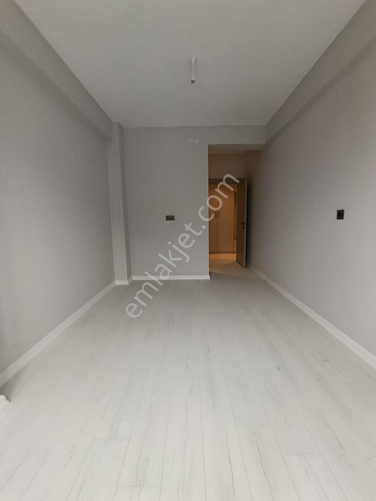 Çamlıca Da Ebeveyn Banyolu Giyinme Odalı Ultralüks 3+1 - Görsel 14