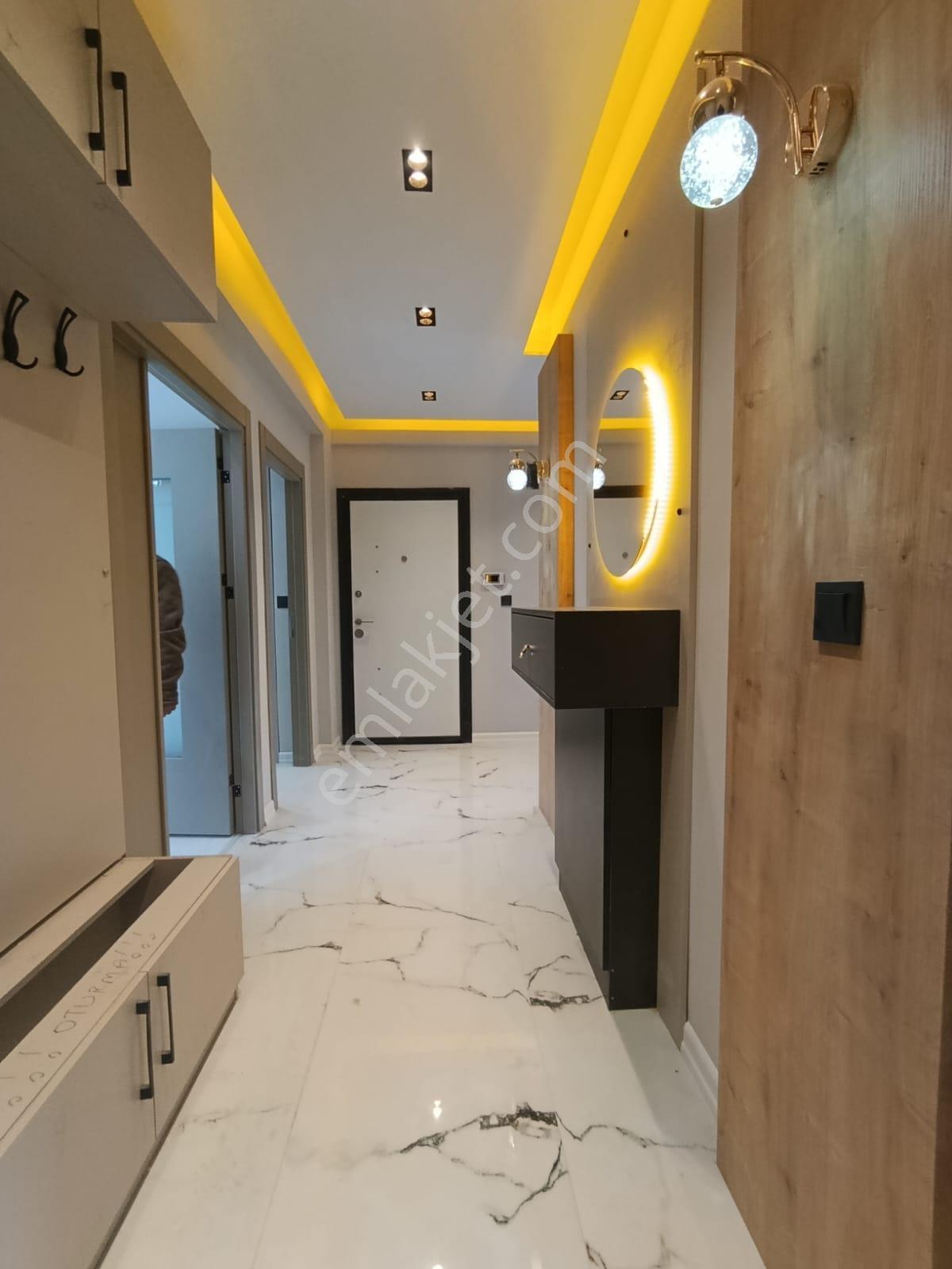 Çamlıca Da Ebeveyn Banyolu Giyinme Odalı Ultralüks 3+1 - Görsel 22