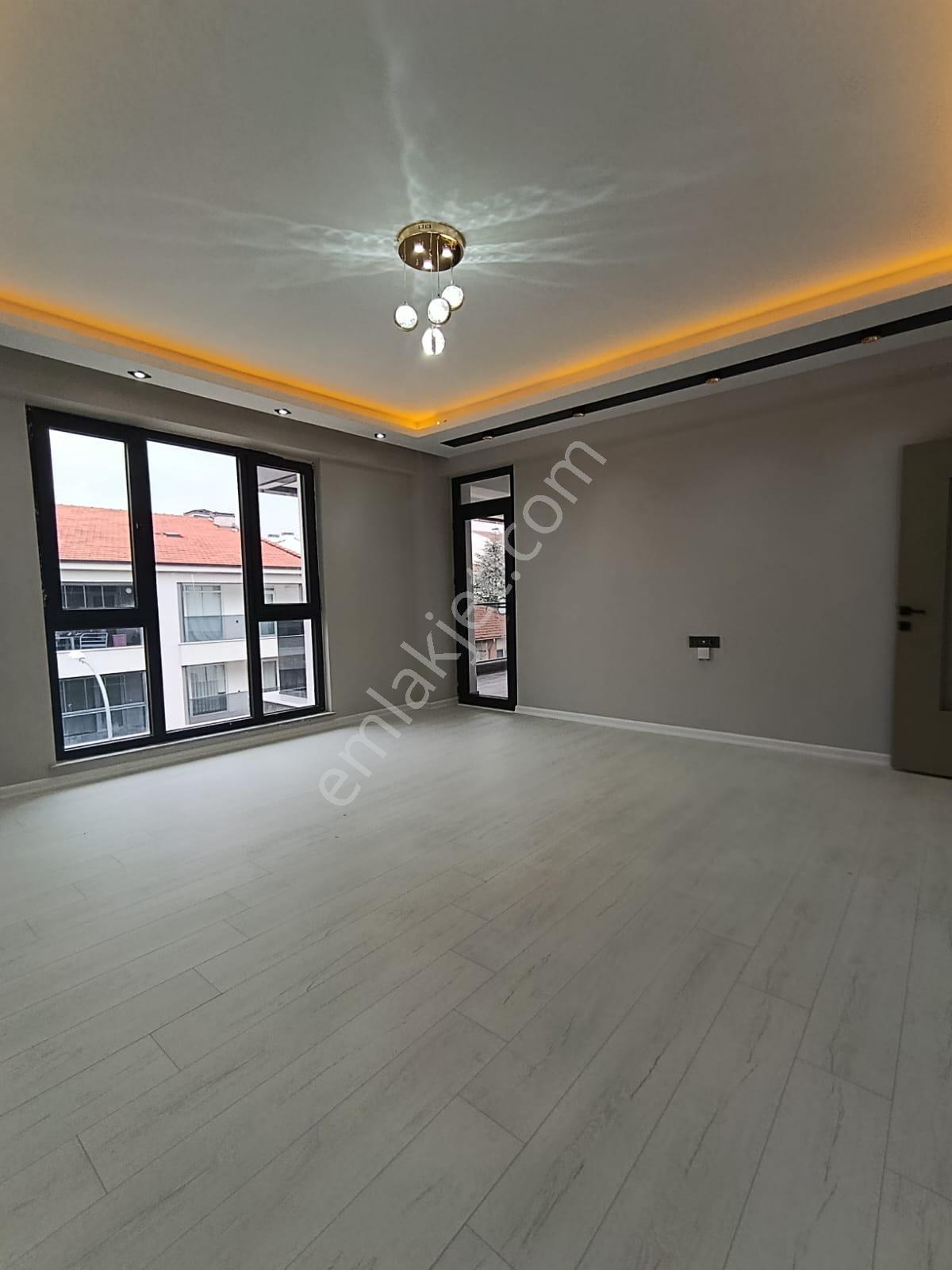 Çamlıca Da Ebeveyn Banyolu Giyinme Odalı Ultralüks 3+1 - Görsel 7