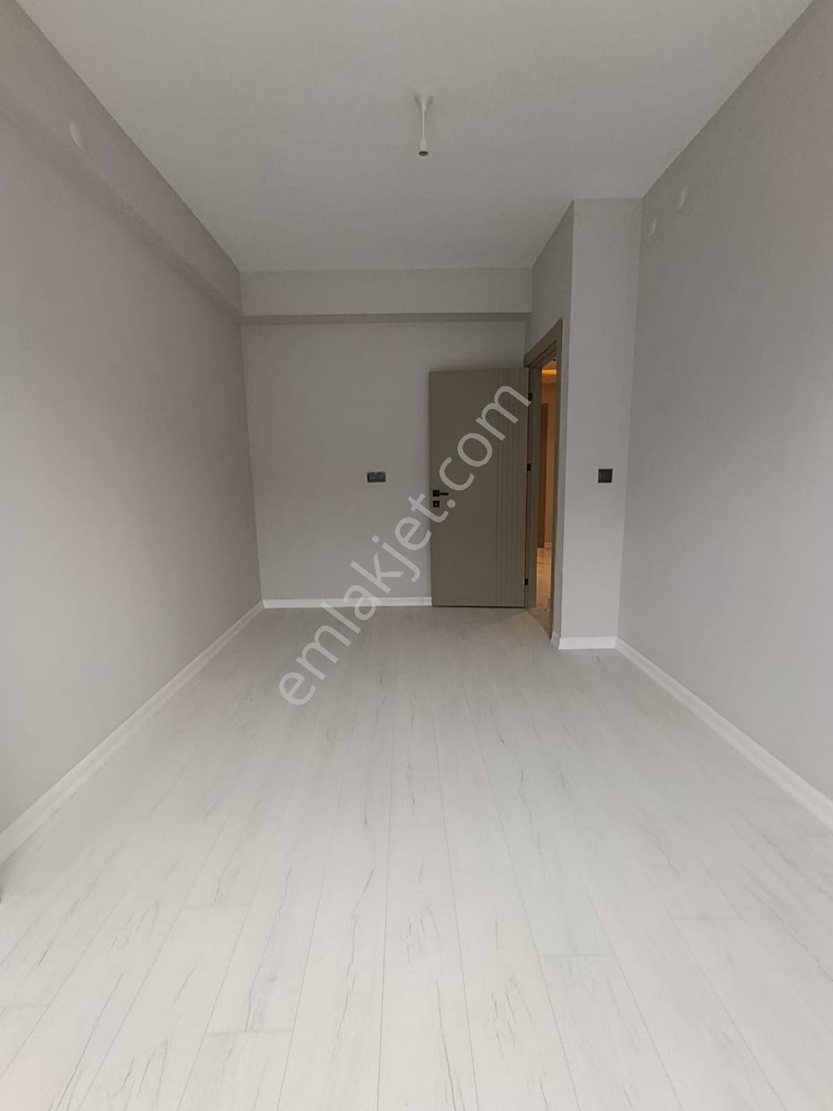 Çamlıca Da Ebeveyn Banyolu Giyinme Odalı Ultralüks 3+1 - Görsel 15