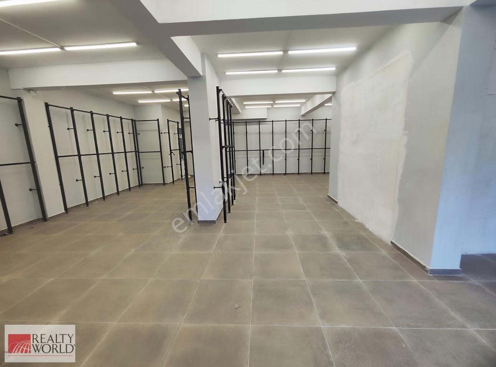 Güngören Tekstil Merkezi Yeni Binada 165m2 Ziya Paşa Cd Devamı - Görsel 18