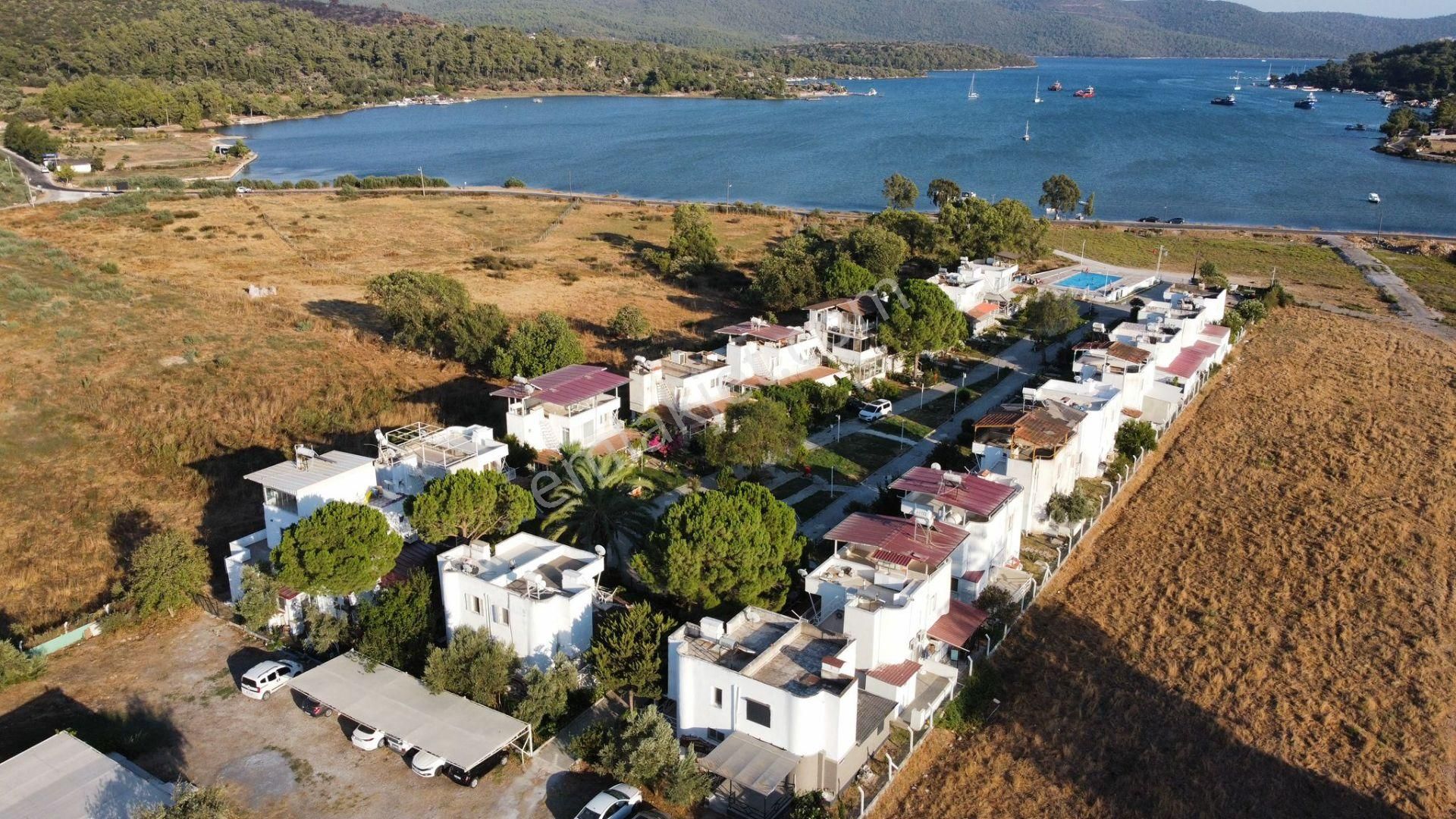 Doğa İle İç İçe Köşe Konumlu Bahçeli Yazlık - Görsel 2