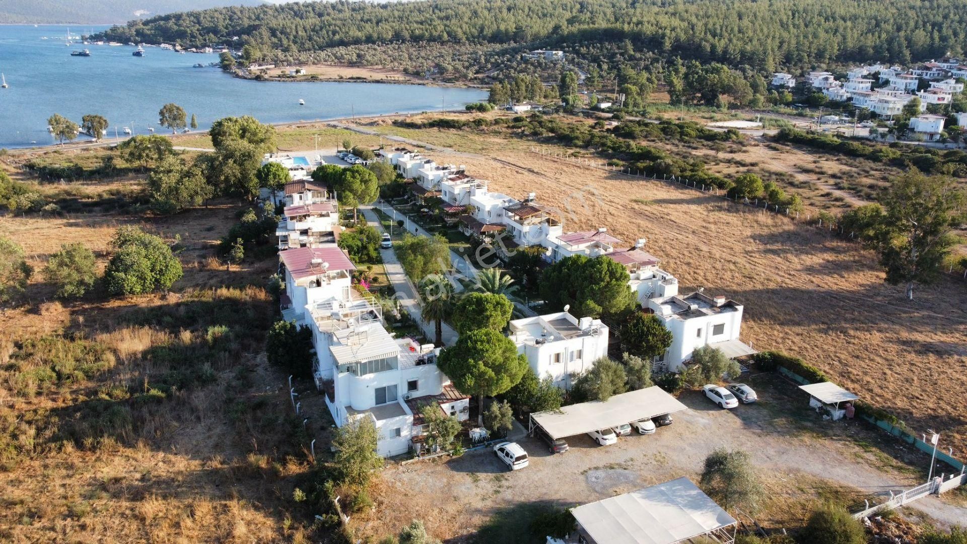 Doğa İle İç İçe Köşe Konumlu Bahçeli Yazlık - Görsel 30