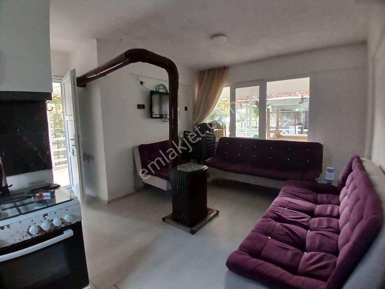 Doğa İle İç İçe Köşe Konumlu Bahçeli Yazlık - Görsel 15