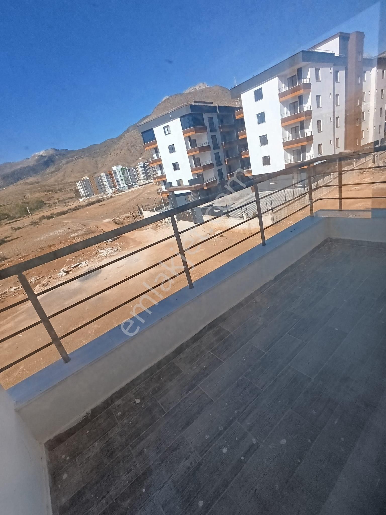 Havuz Ve Deniz Manzaralı Sıfır 2+1 Kiralık Daireler - Görsel 11