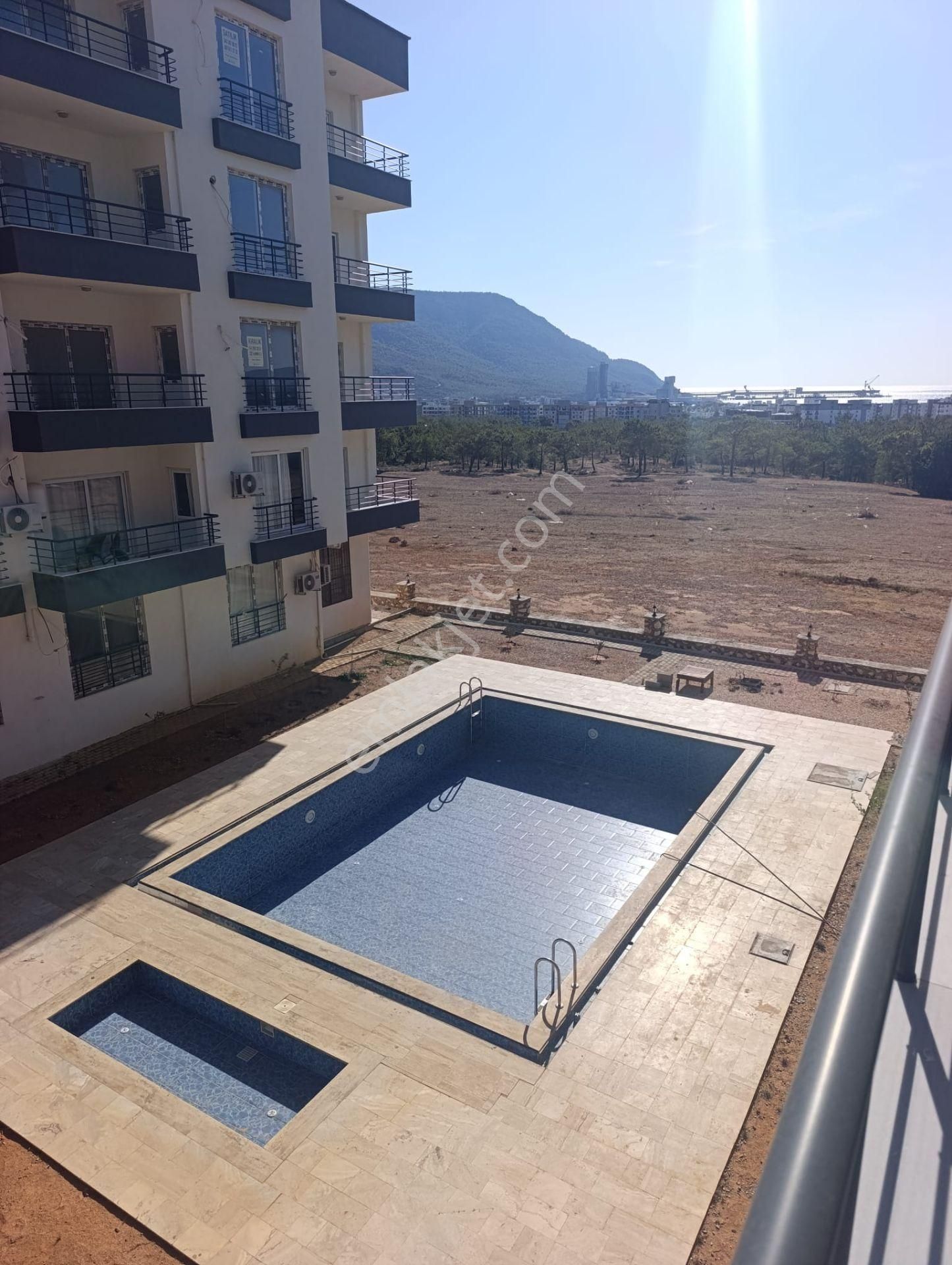 Havuz Ve Deniz Manzaralı Sıfır 2+1 Kiralık Daireler - Görsel 15