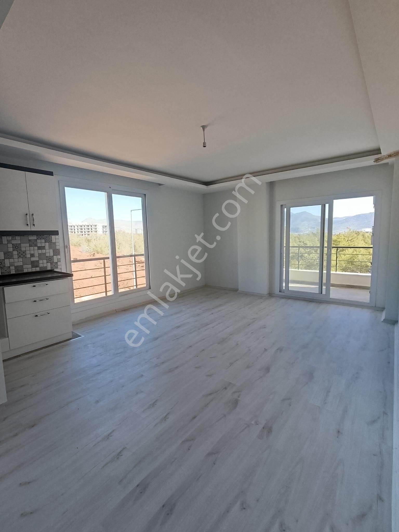 Havuz Ve Deniz Manzaralı Sıfır 2+1 Kiralık Daireler - Görsel 12