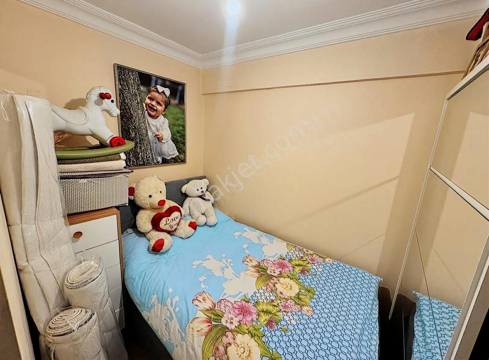 Bayrampaşa Terazidere Mah. Satılık Giriş Kat Daire - Görsel 13