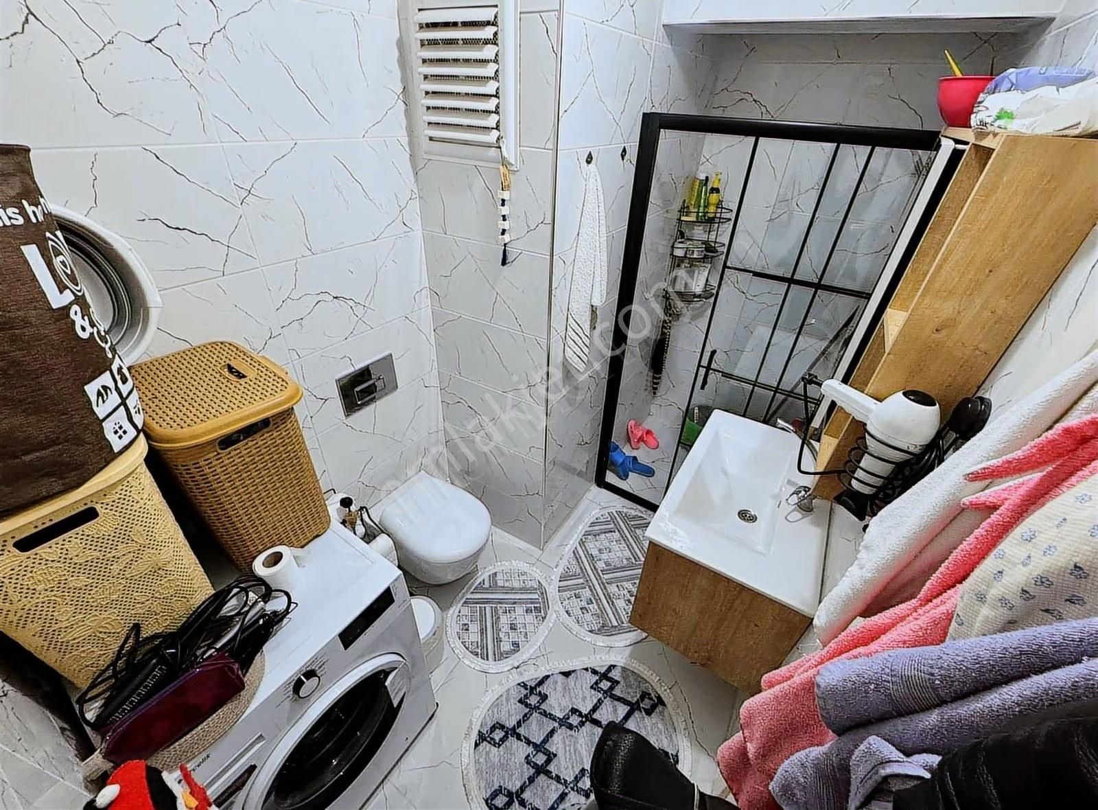 Bayrampaşa Terazidere Mah. Satılık Giriş Kat Daire - Görsel 14