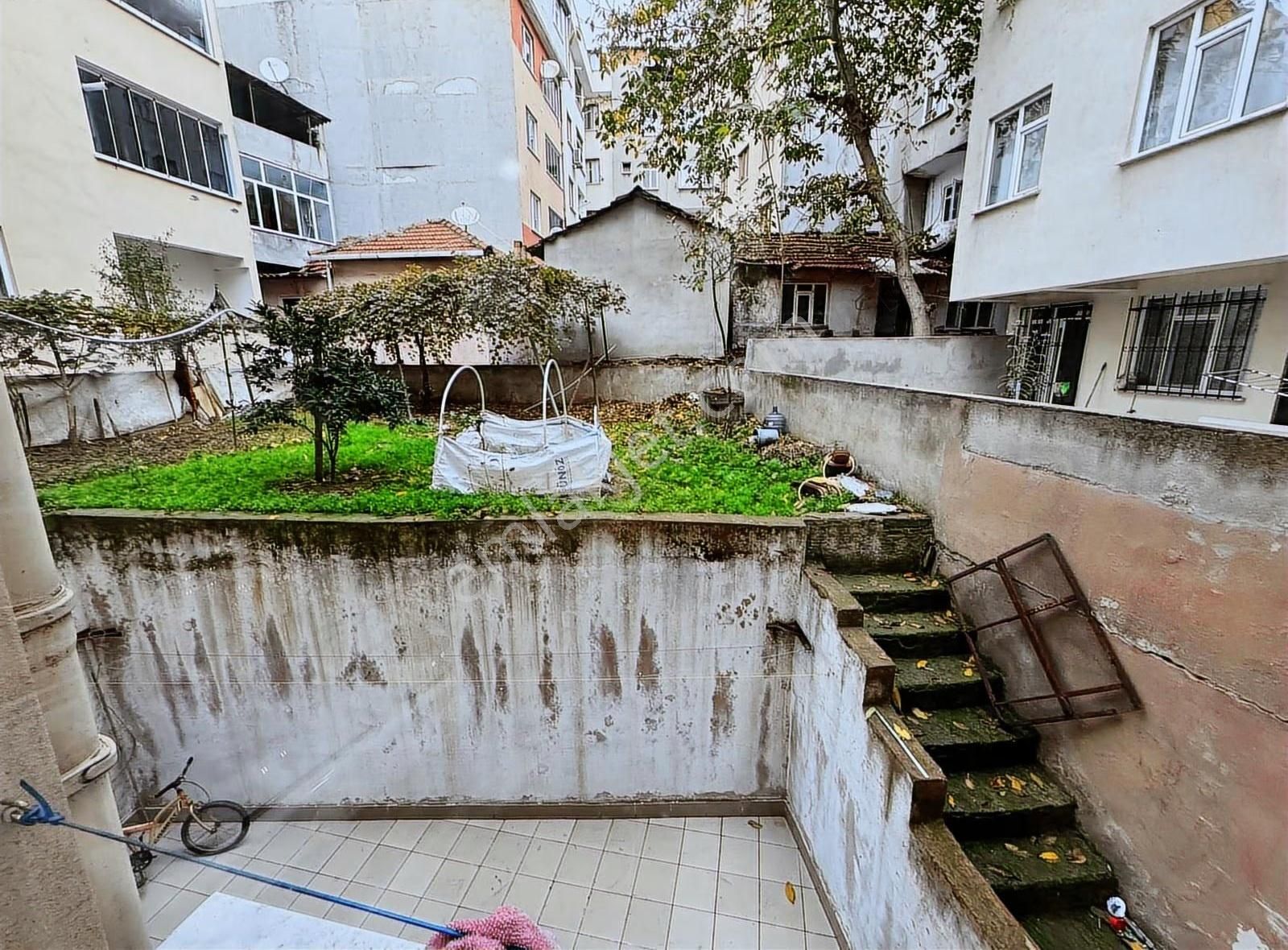 Bayrampaşa Terazidere Mah. Satılık Giriş Kat Daire - Görsel 16