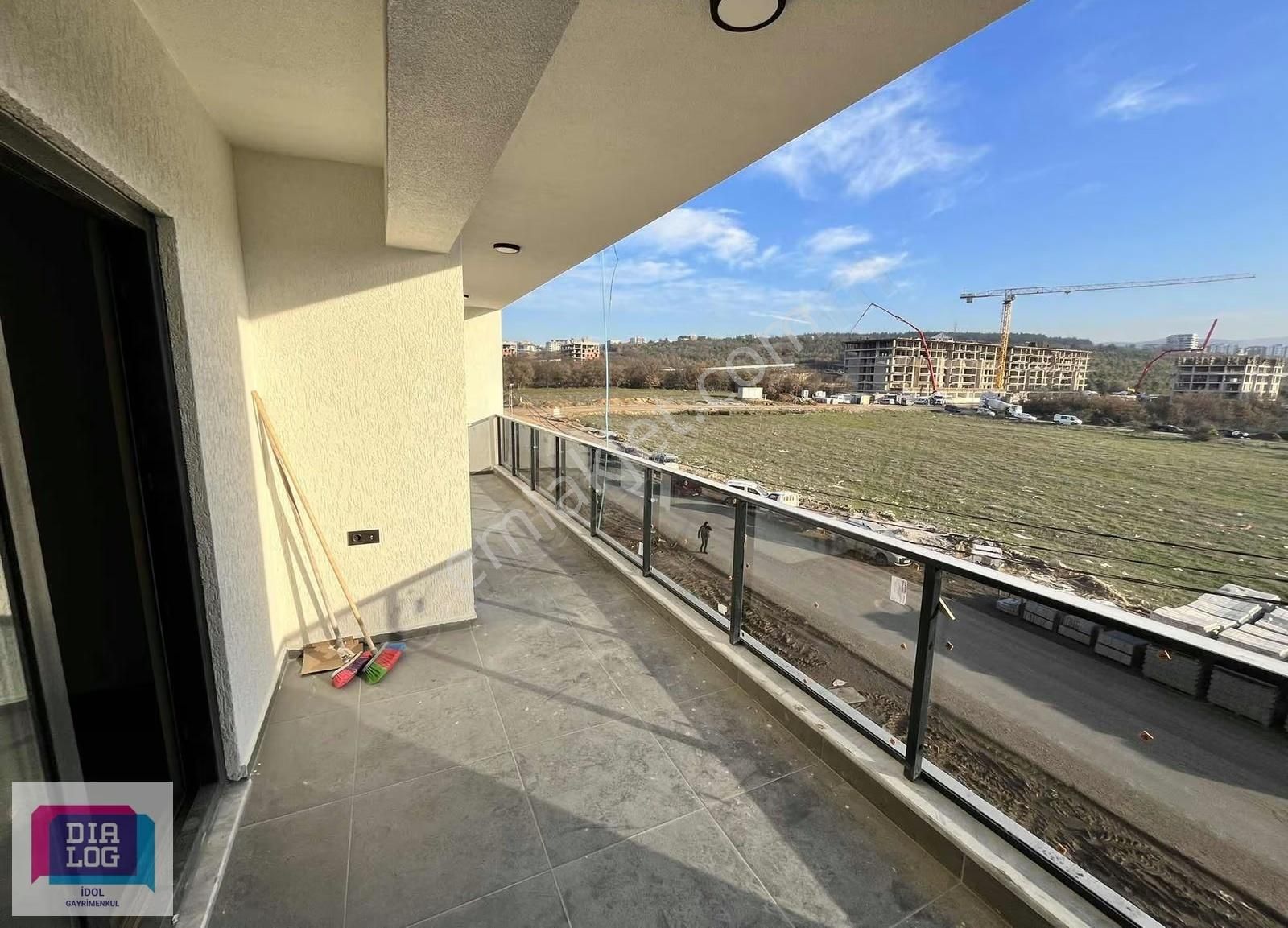 Kayapa Örencik Cd Üzeri K.mülkiyetli Yüksek Kredi 2+1 Satılık