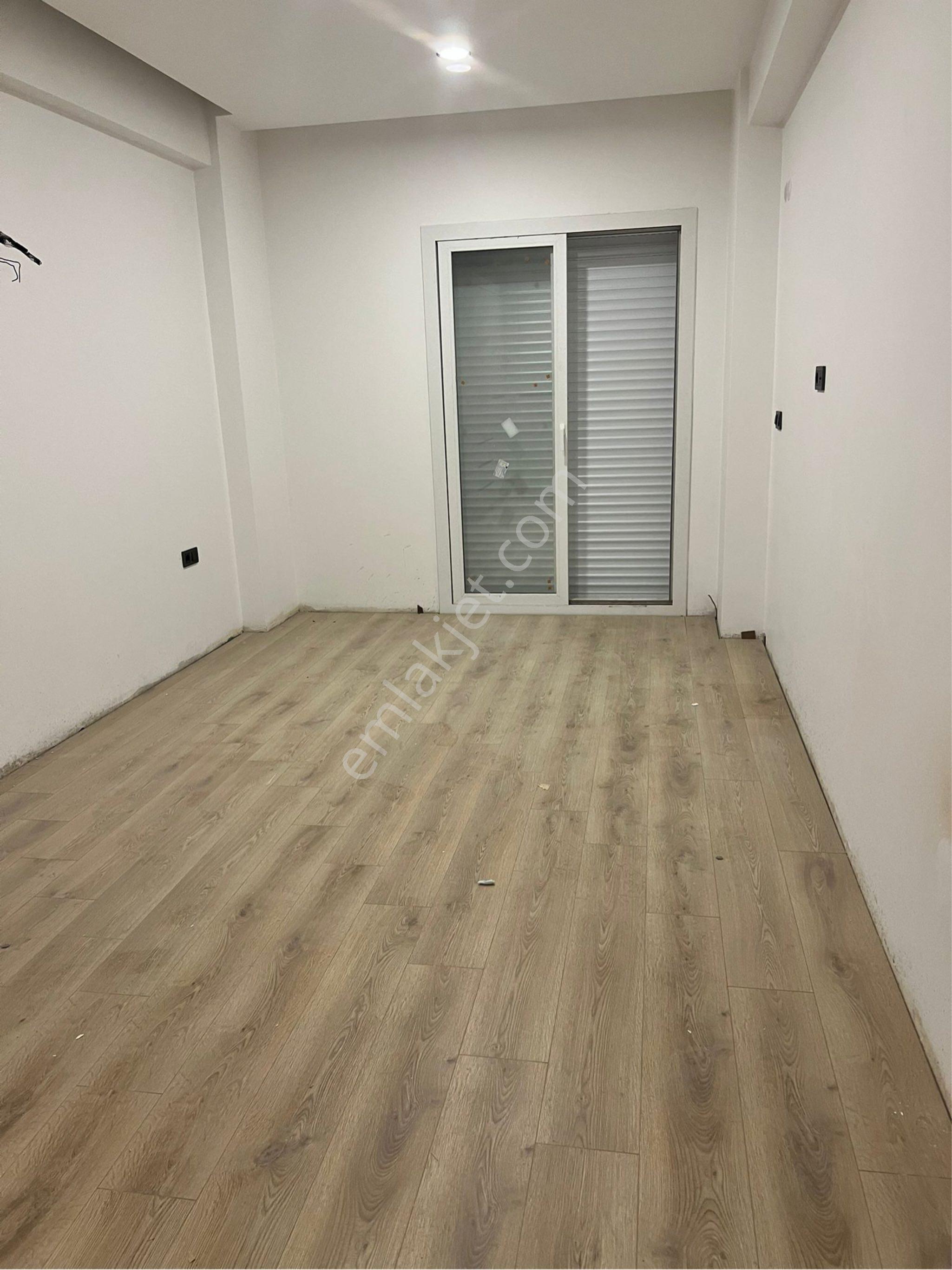 Kuşadası Merkez'de 1+1 Sıfır Satılık Daire - Görsel 5