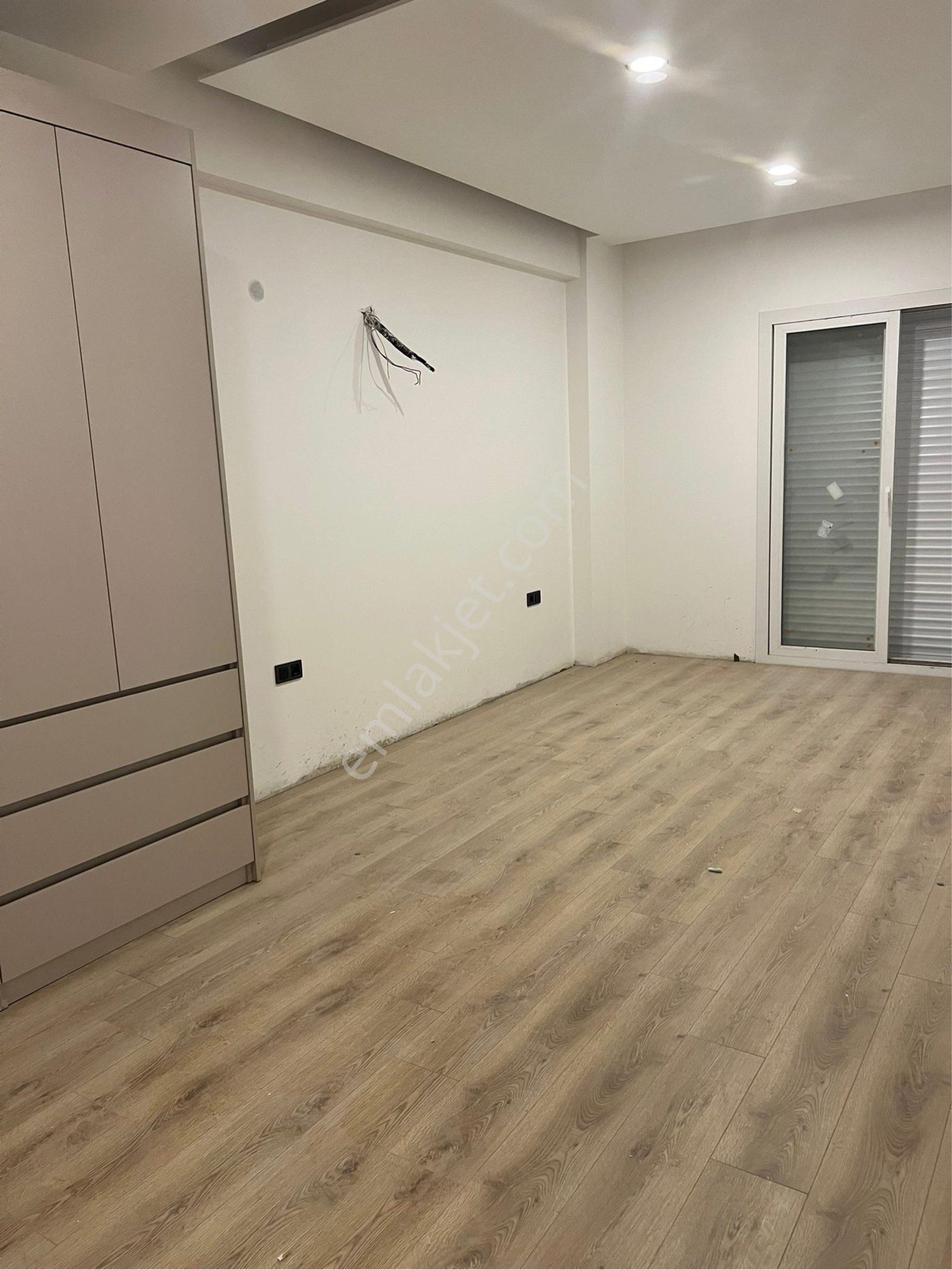Kuşadası Merkez'de 1+1 Sıfır Satılık Daire - Görsel 6