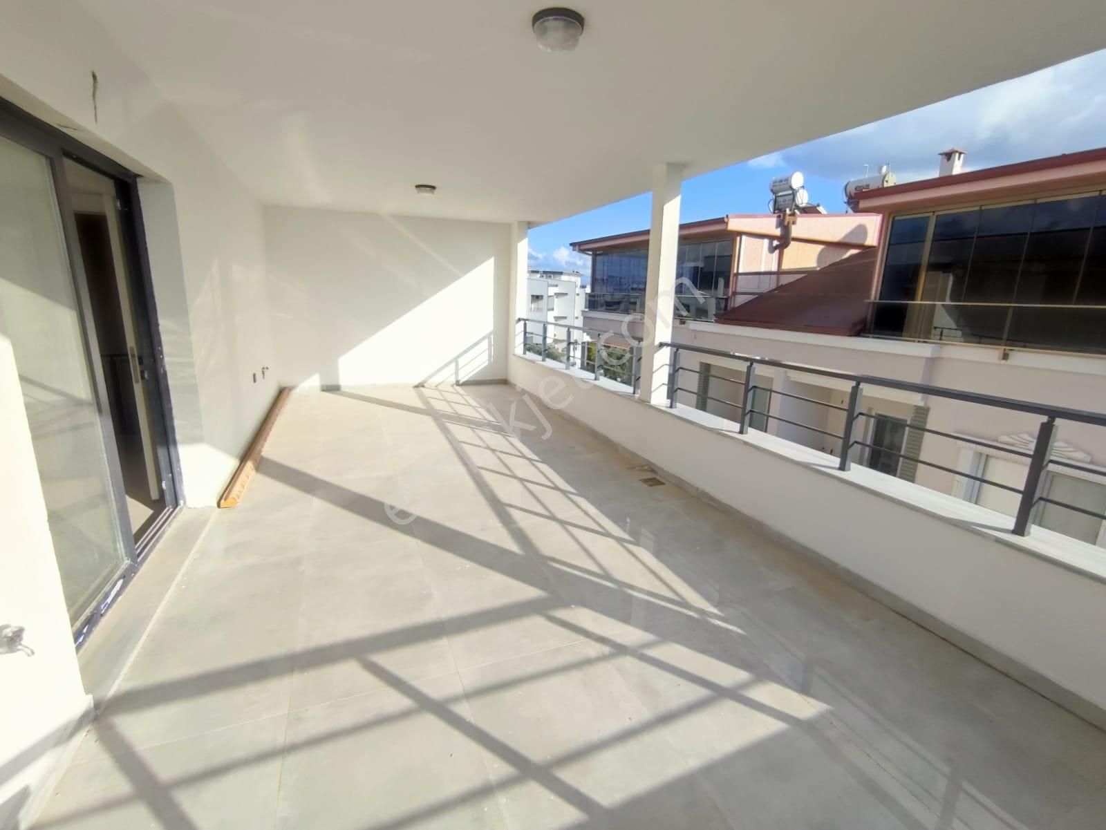 Efeler Mahallesi'nde 3+1 130 M2 Sıfır Dubleks Daire - Görsel 21