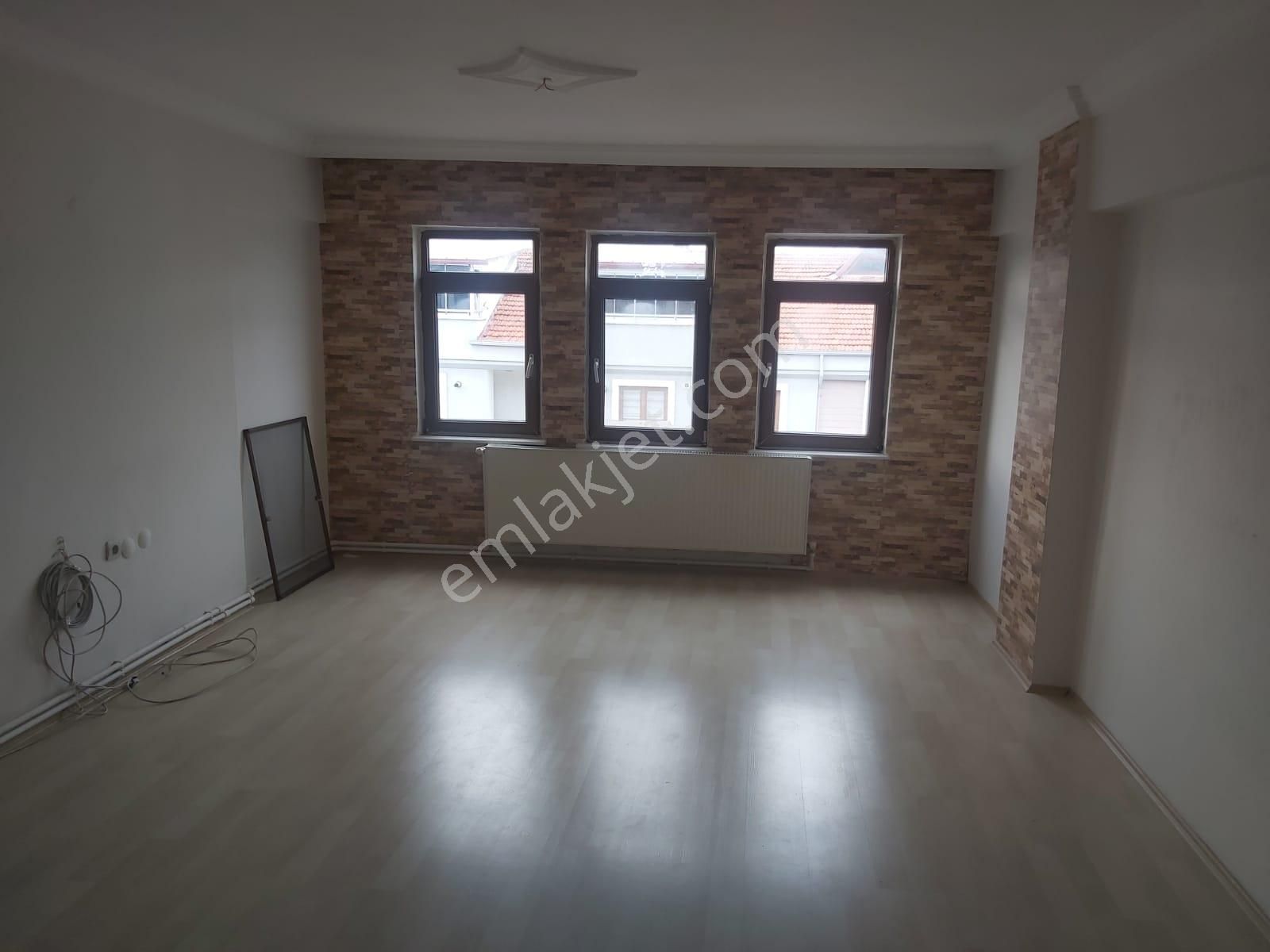 Balıkesir Karesi Atatürk Mahallesi 3+1 150 M2 Kiralık Daire - Görsel 28