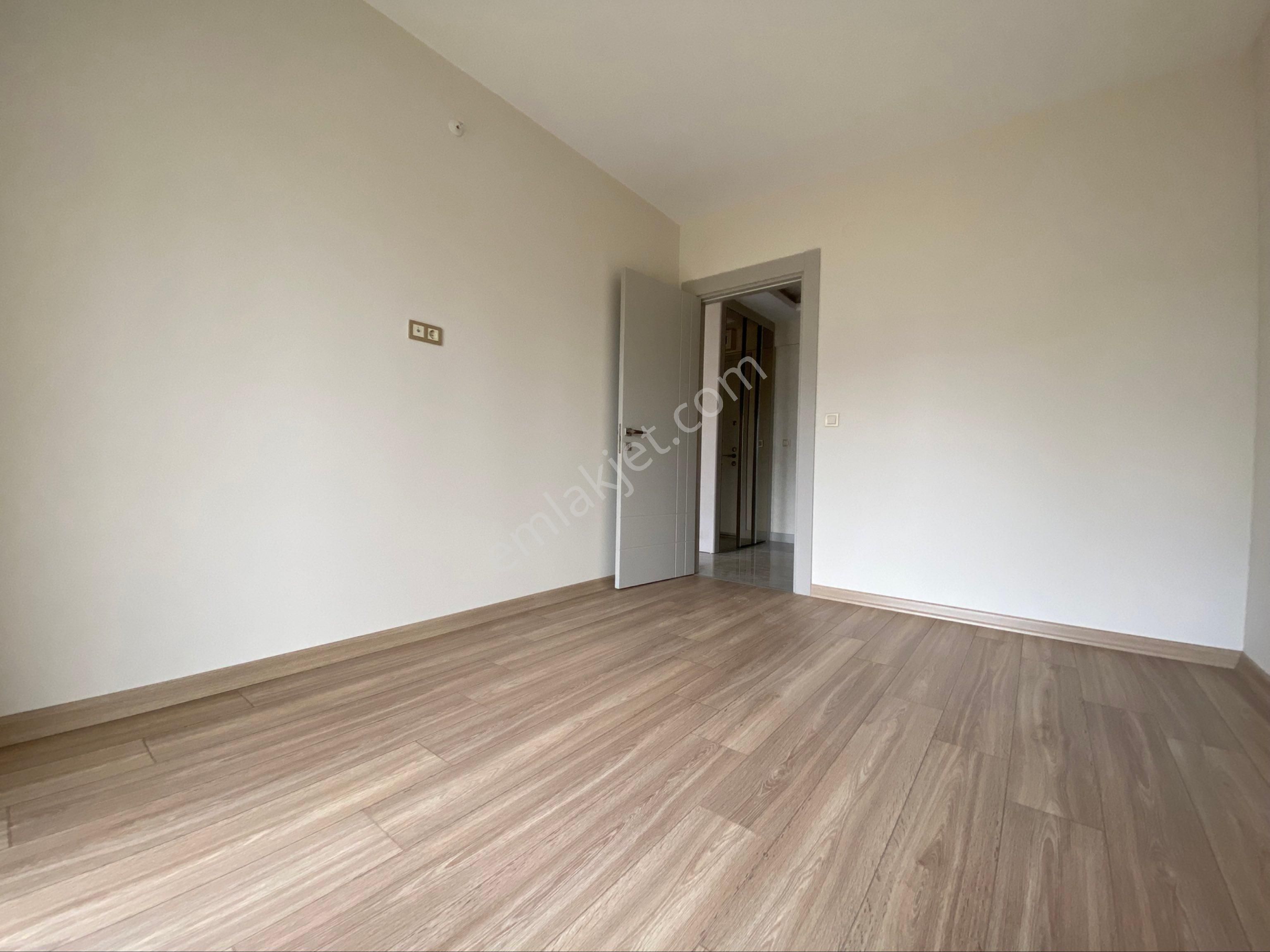 Bölgenin En Prestijli Sitesinde Havuzlu Güvenlikli 1+1 - Görsel 6