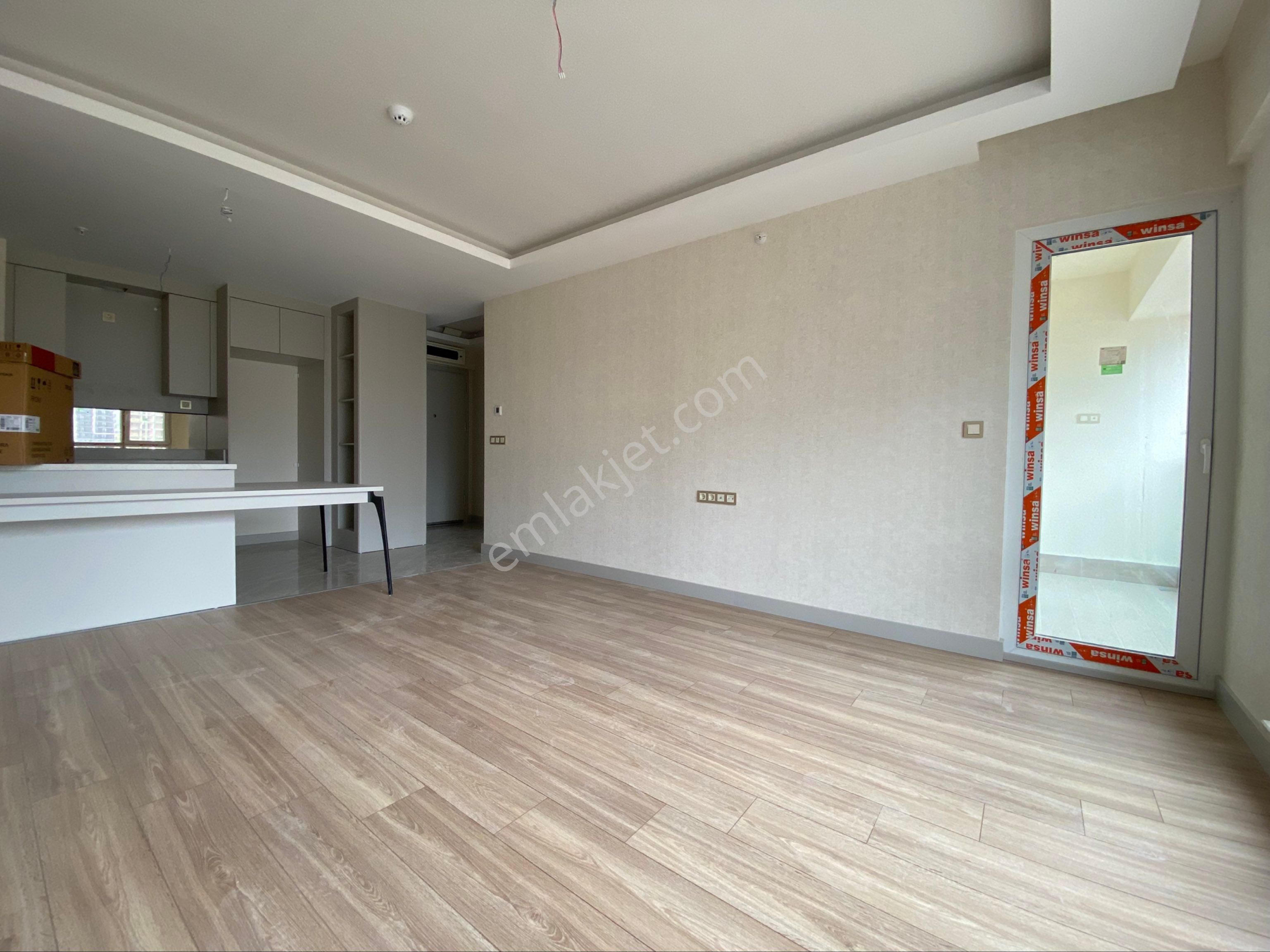 Bölgenin En Prestijli Sitesinde Havuzlu Güvenlikli 1+1 - Görsel 3