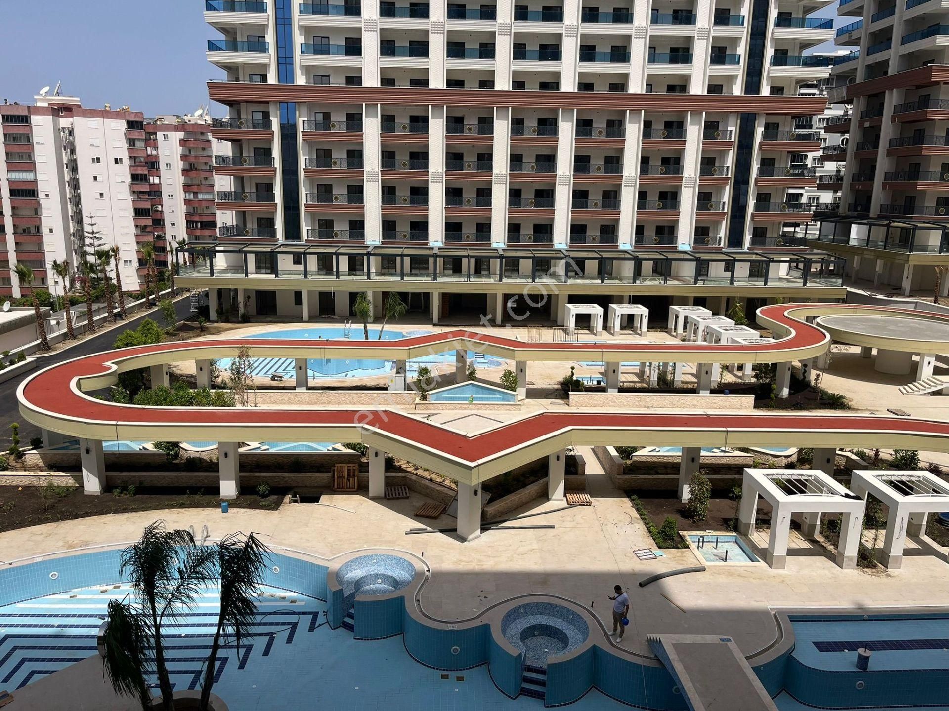 Alanya Mahmutlar Yekta Kingdom 1+1 (ru.uk.kz.en)