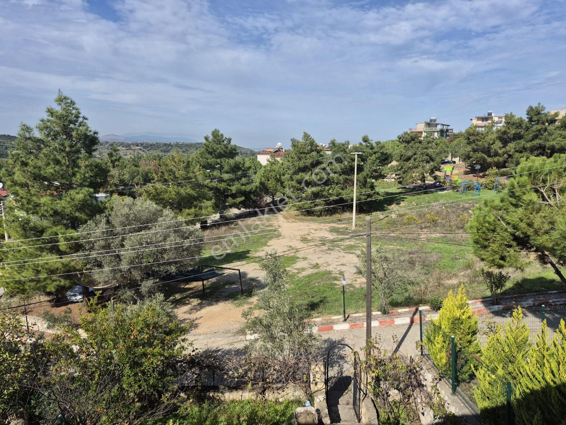 Bölgenin En Prestijli Sitesinde, Geniş Bahçeli, Müstakil Villa Fırsatı! (3+1, Havuzlu) - Görsel 11