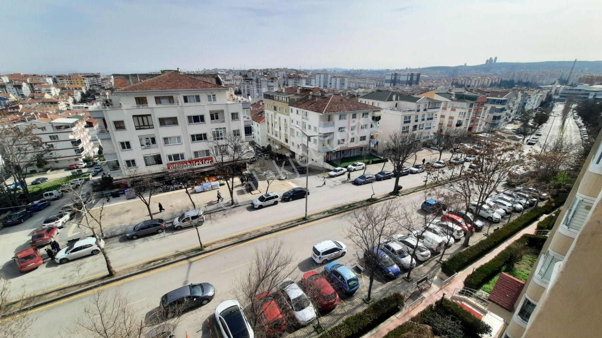 Akif'ten Atakent'te 2+1 Banka Bloklarında Katta Asansörlü Kiralık Daire - Görsel 26