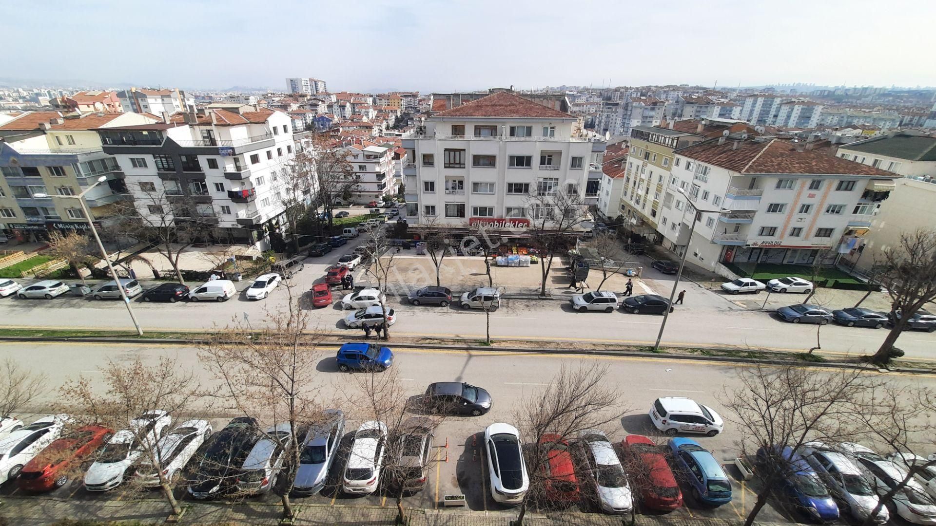 Akif'ten Atakent'te 2+1 Banka Bloklarında Katta Asansörlü Kiralık Daire - Görsel 25