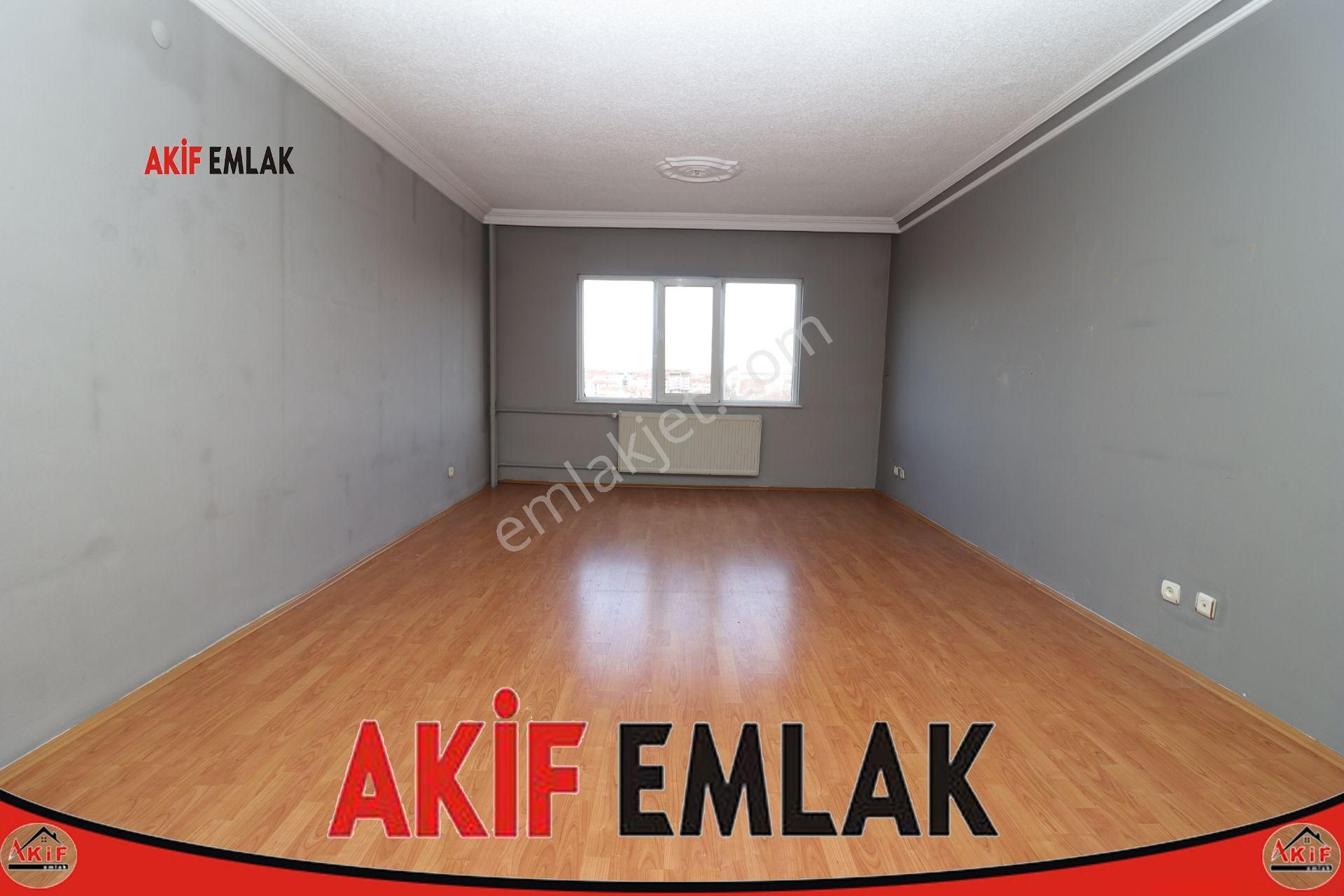 Akif'ten Atakent'te 2+1 Banka Bloklarında Katta Asansörlü Kiralık Daire