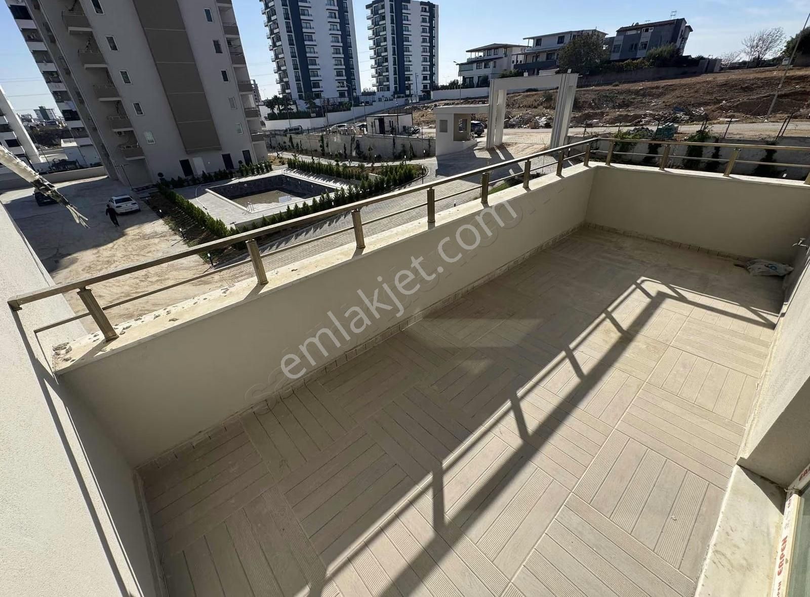 Krc' Den Esentepe De Sıfır 3+1 Sosyal Donatılı Site - Görsel 7