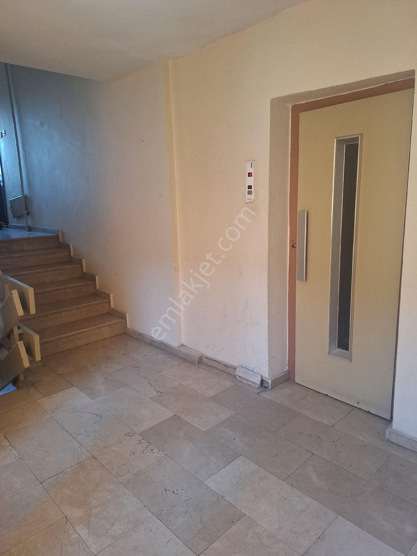 Meydan'da Satılık Fırsat Daire - Görsel 6