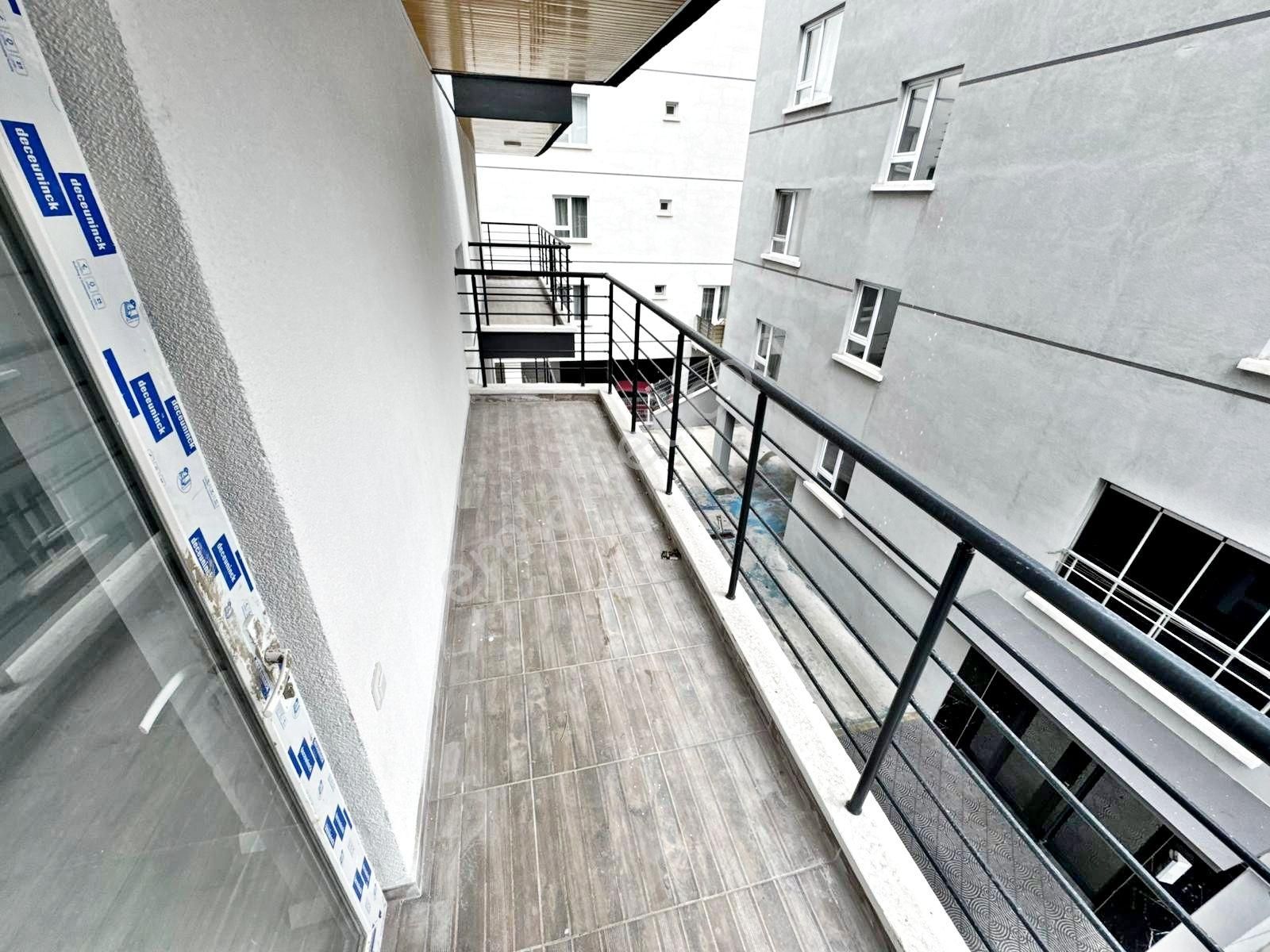 Karşıyaka'da Alternatif Kat Ve Seçenekleri Bulunan Sıfır Daireler - Görsel 33