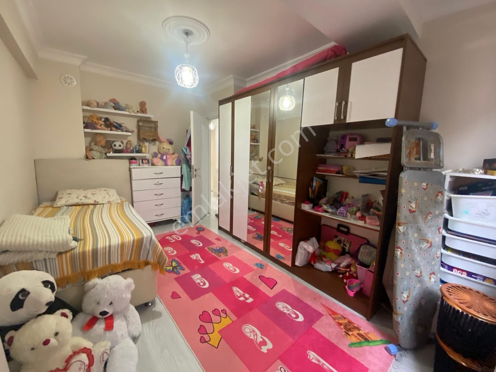 Bahçelievler'de Yeni Binada 2+1 Geniş Ön Cephe Ara Kat Daire - Görsel 17