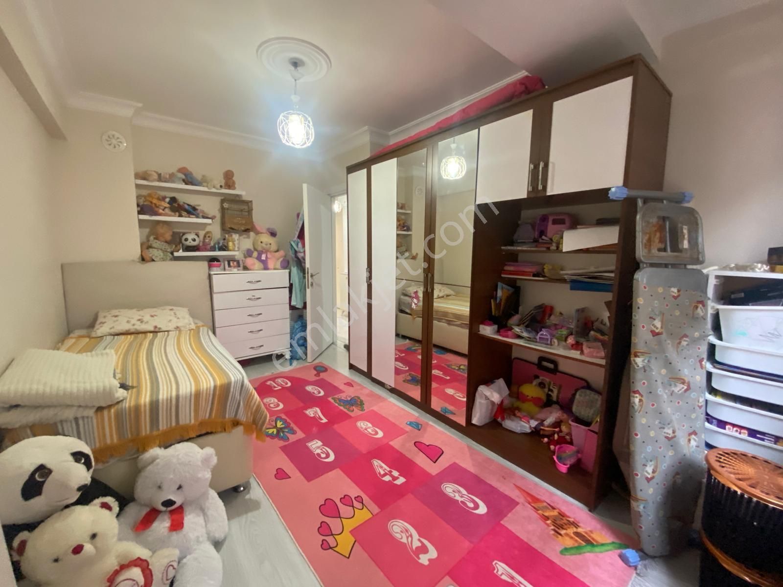 Bahçelievler'de Yeni Binada 2+1 Geniş Ön Cephe Ara Kat Daire - Görsel 16