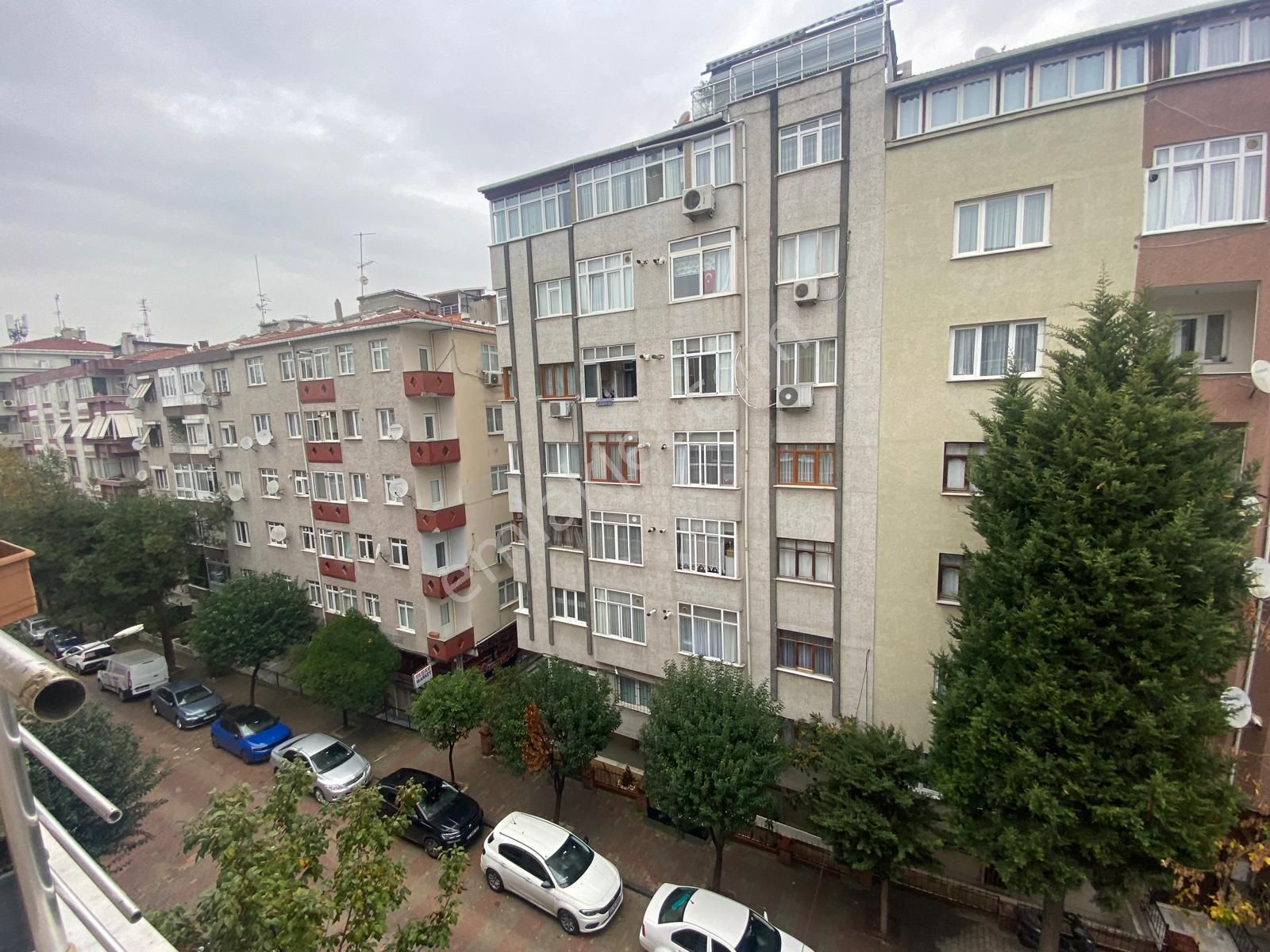 Bahçelievler'de Yeni Binada 2+1 Geniş Ön Cephe Ara Kat Daire - Görsel 28