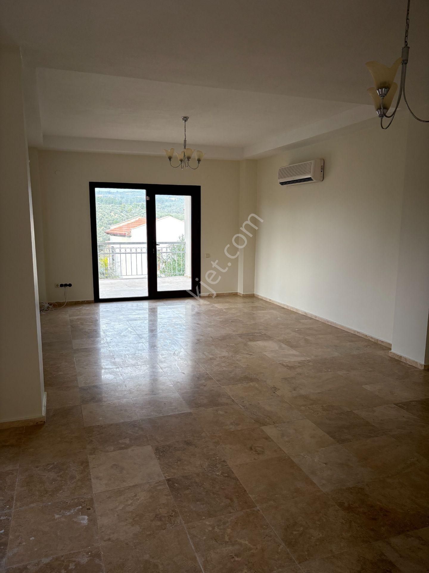 Geniş Arsada Satılık 4+1 Müstakil, Özel Havuzlu Villa - Görsel 12