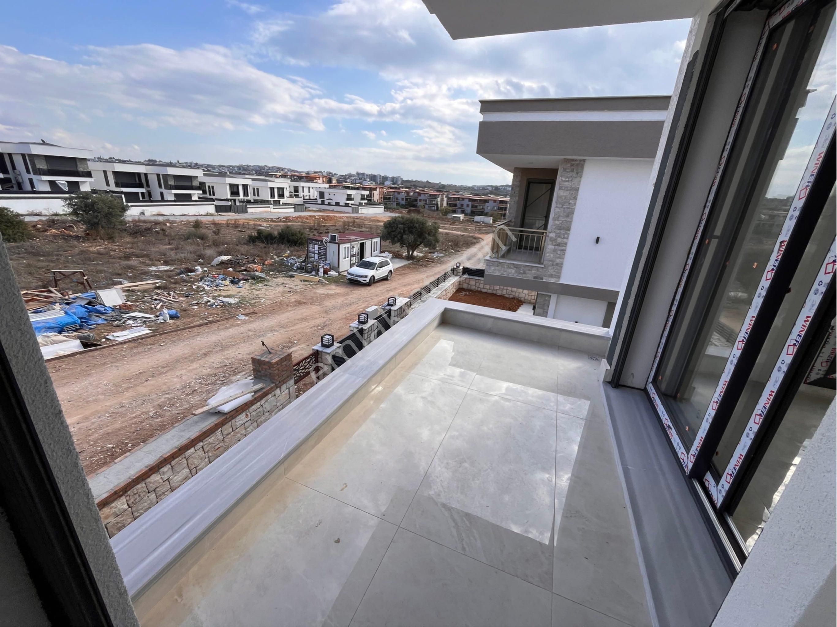 ❗️3+1 Site İçinde Havuzlu Villa❗️ - Görsel 11