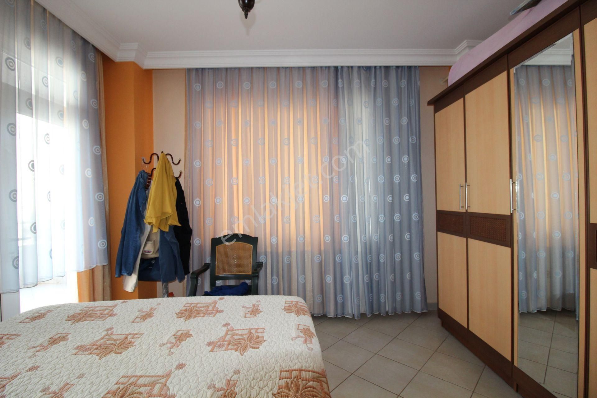 Aslan'dan Merkezi Konumda 4 Cepheli, 280 M2, Orjinal 4+1 Daire - Görsel 17