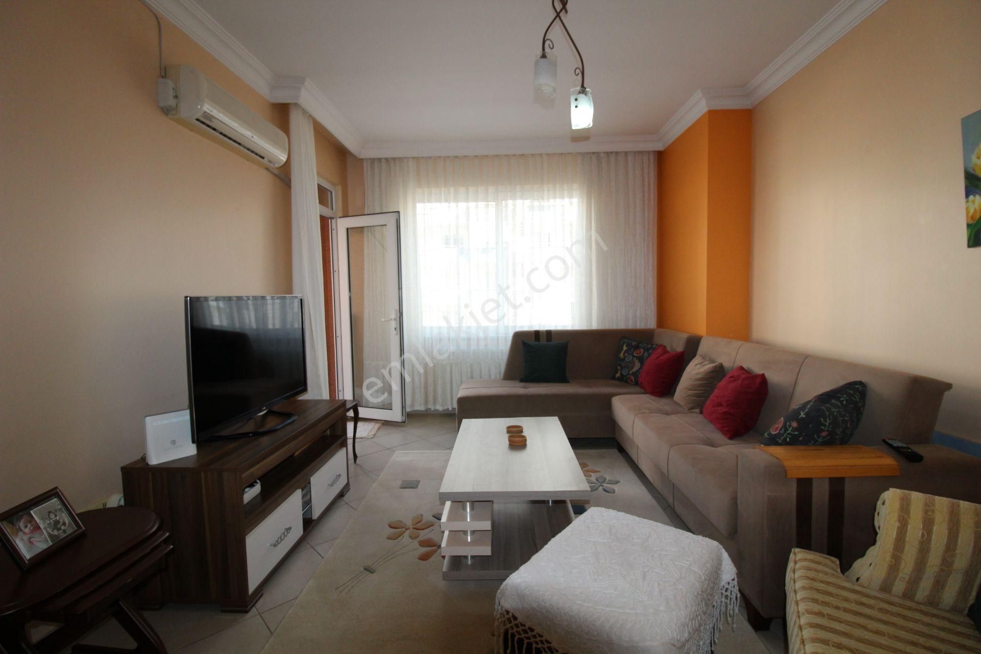 Aslan'dan Merkezi Konumda 4 Cepheli, 280 M2, Orjinal 4+1 Daire - Görsel 11