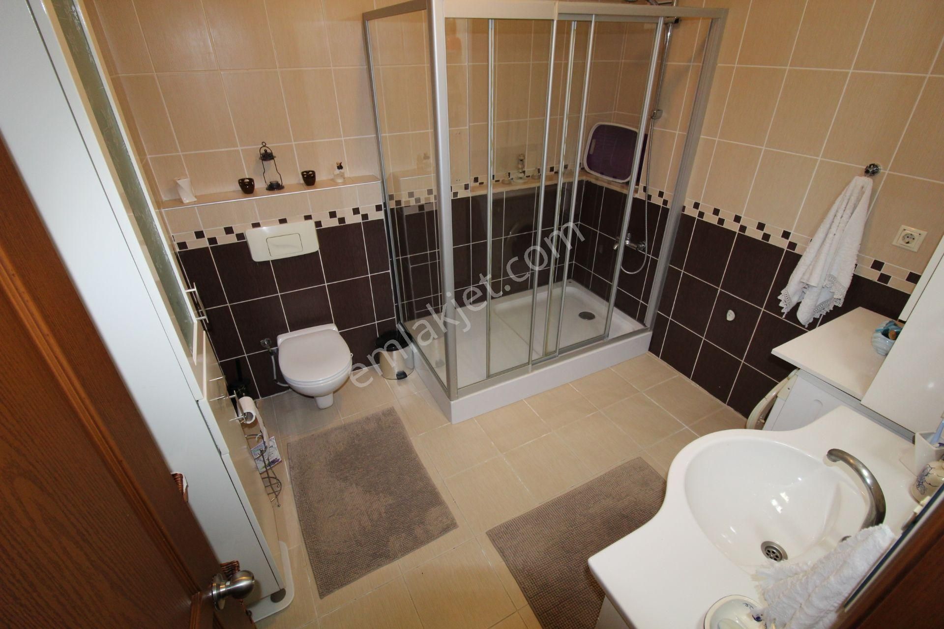 Aslan'dan Merkezi Konumda 4 Cepheli, 280 M2, Orjinal 4+1 Daire - Görsel 27