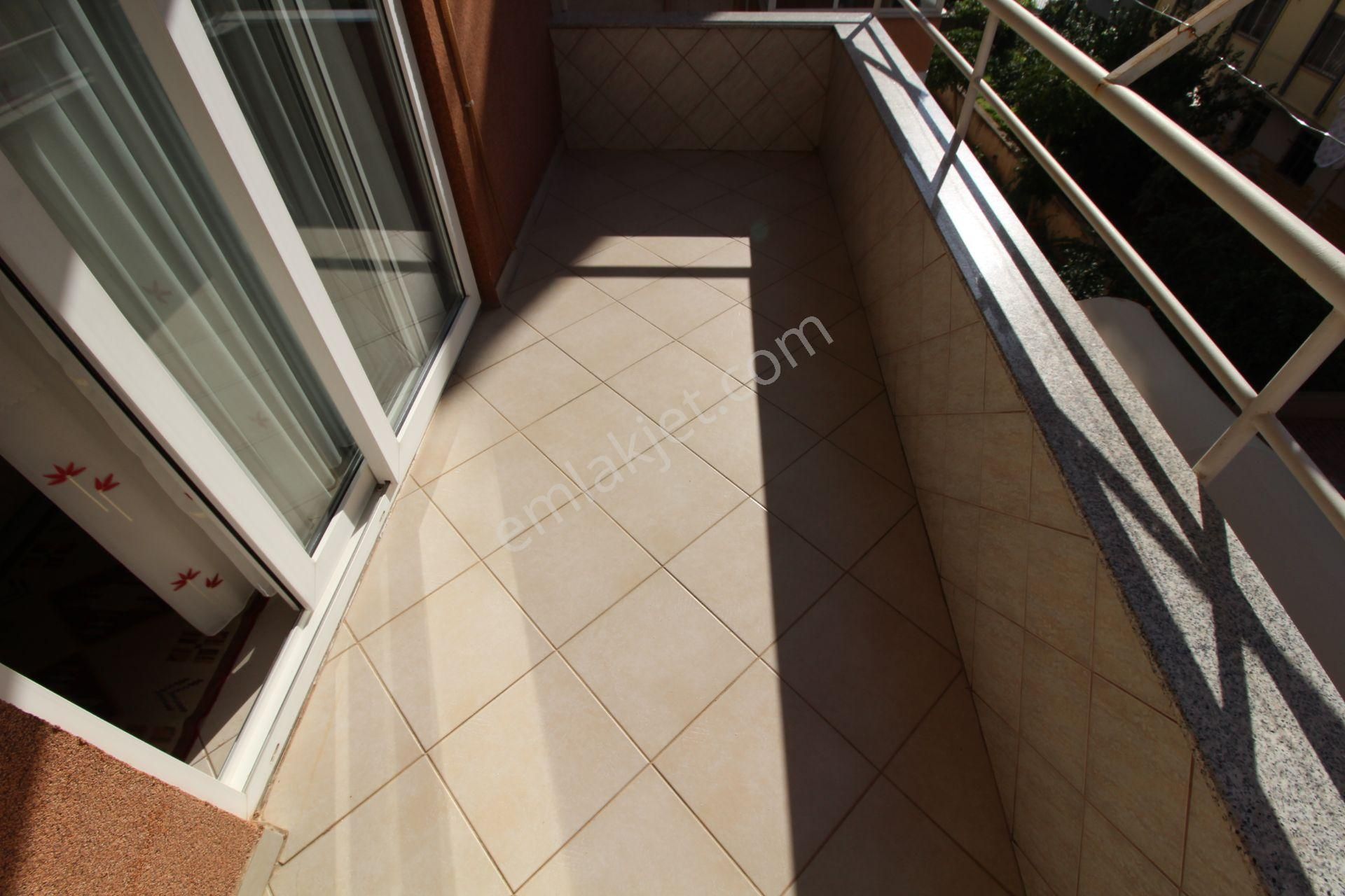 Aslan'dan Merkezi Konumda 4 Cepheli, 280 M2, Orjinal 4+1 Daire - Görsel 31