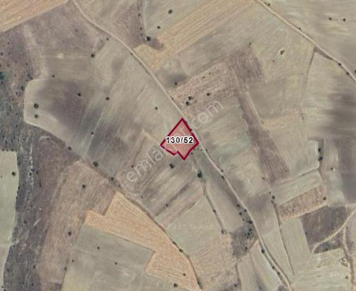 Kütahya Merkez Kükürt Köyünde 1.690 M² Tarla Satılıktır