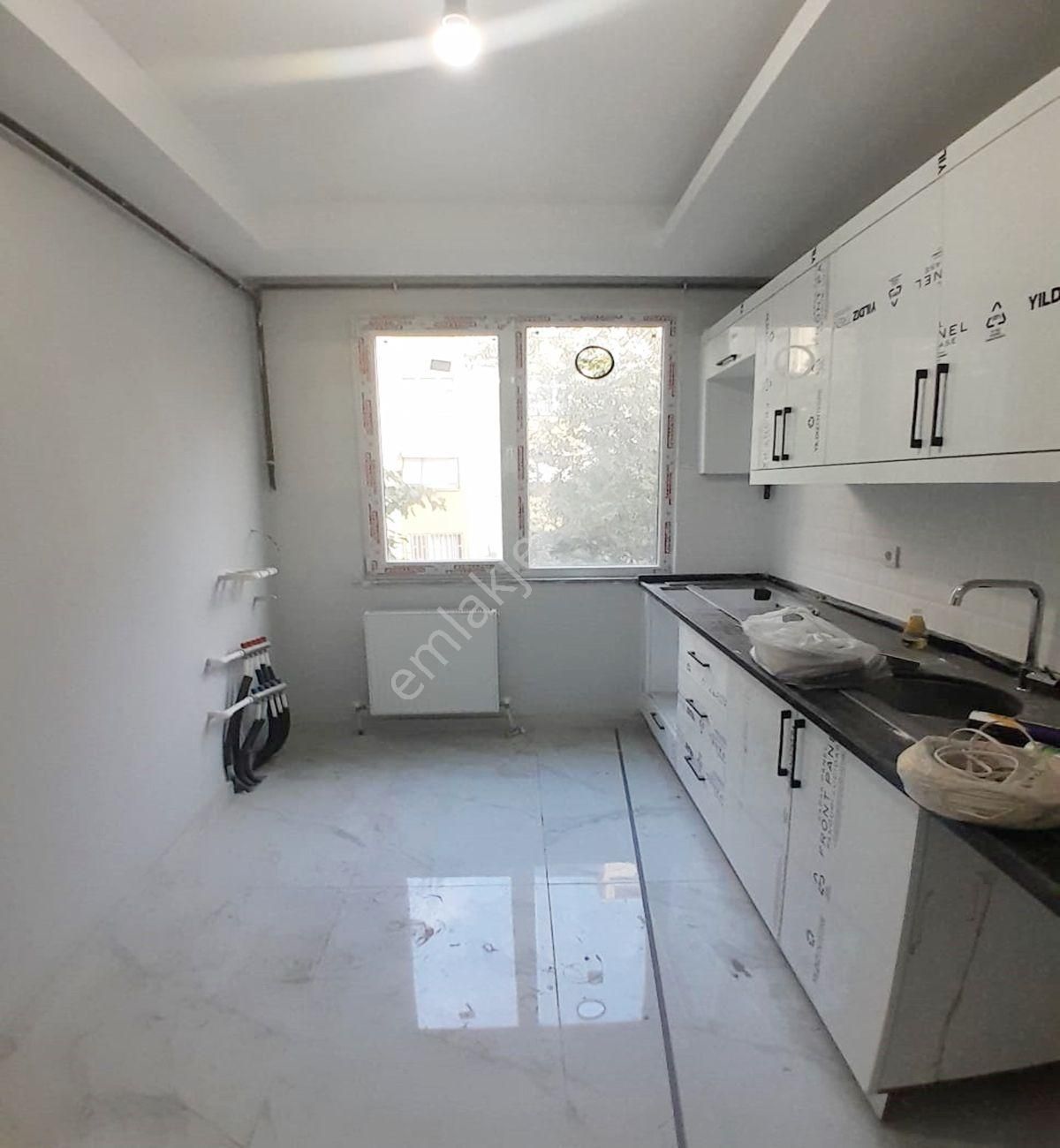 Avcılar Merkezde 3+1 Kapalı Otoparklı Sıfır Ara Kat Daire