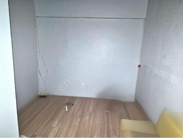 Molla Team'den S.gazi Yeni Mh.tramvay Durağı Kiralık110 M2 Ofis - Görsel 5