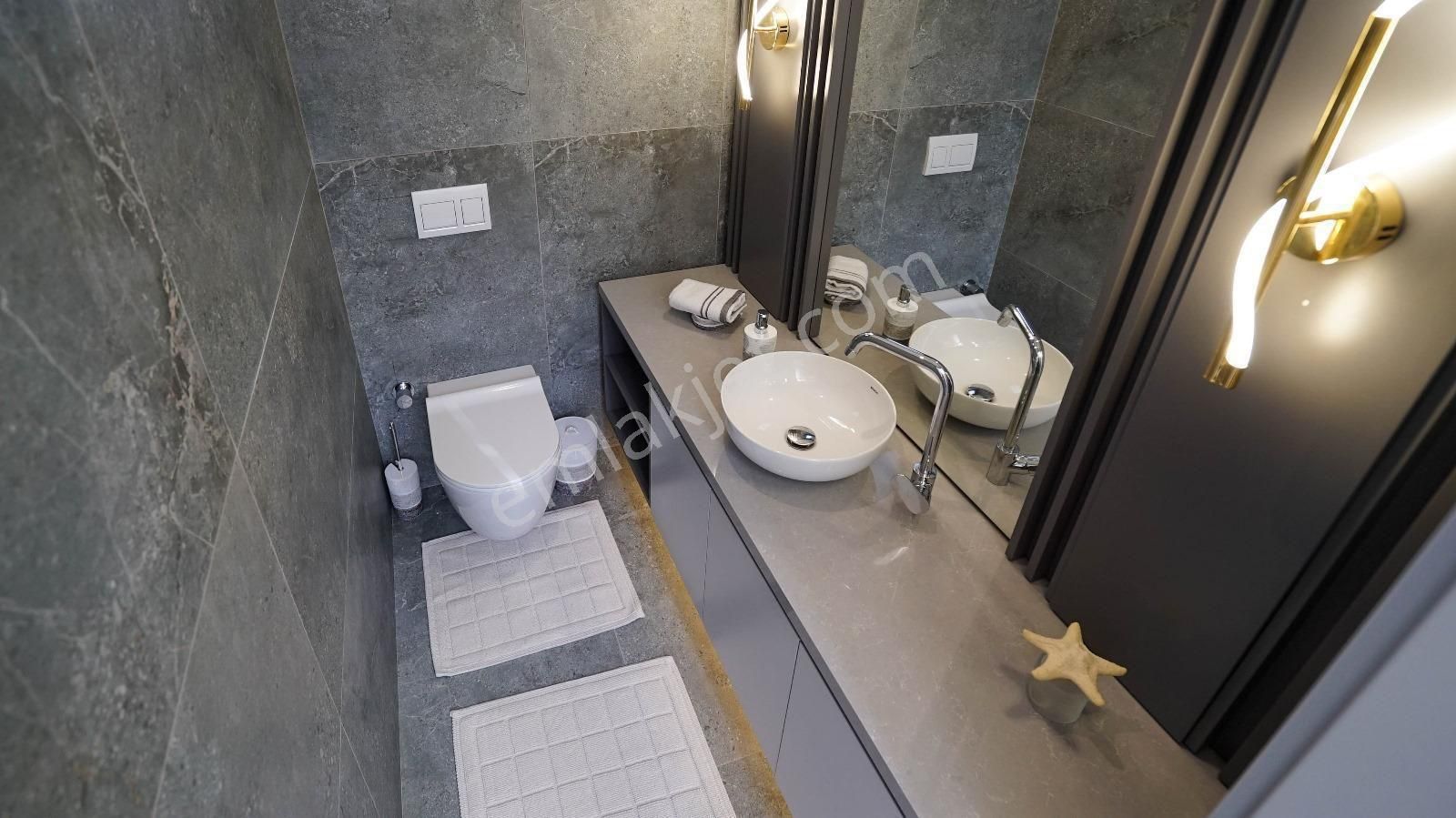 Kuşadası Güzelçamlı'da Müstakil Özel Havuzlu Sıfır 3+1 Villa - Görsel 10