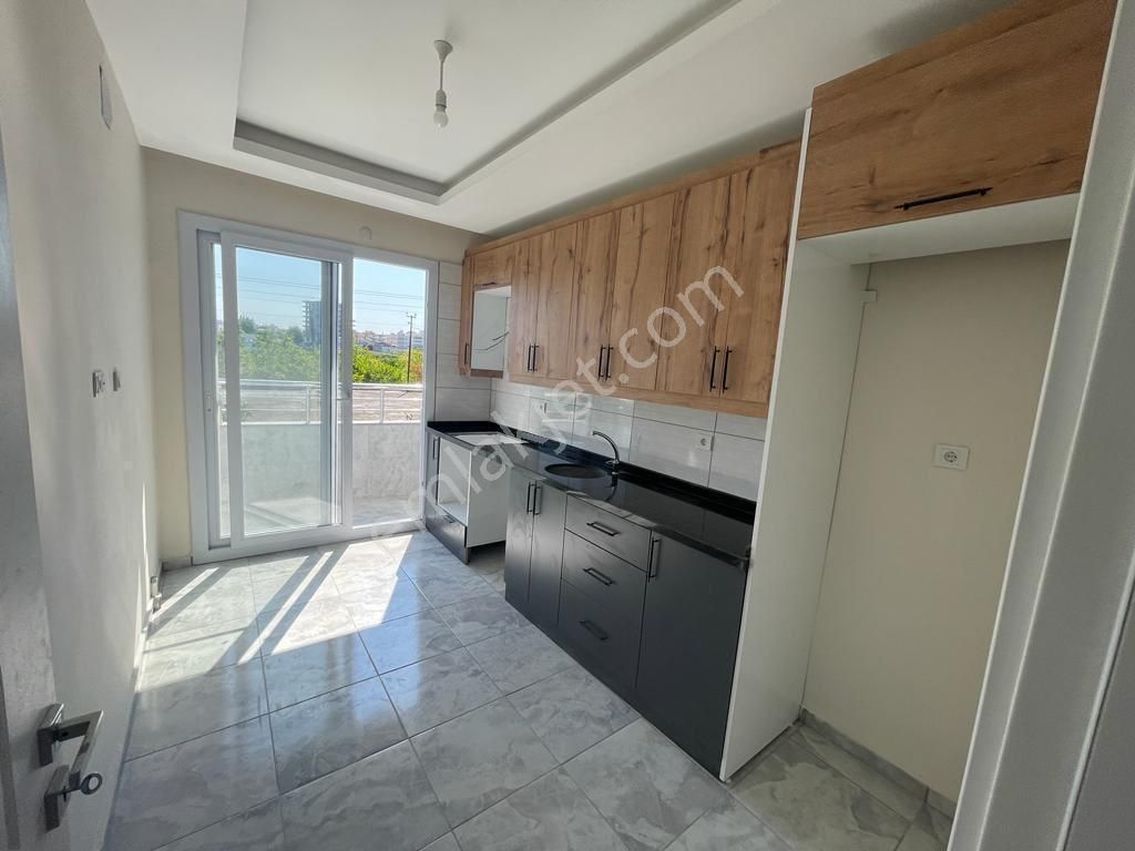 Aziz Emlak’tan Erdemli Çeşmeli’de Komple Satılık Bina - Görsel 18