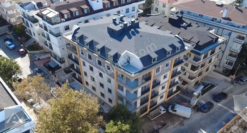 Çamlıkta Kapanmaz Deniz Manzaralı Kapalı Otoparklı 4+1 Dubleks