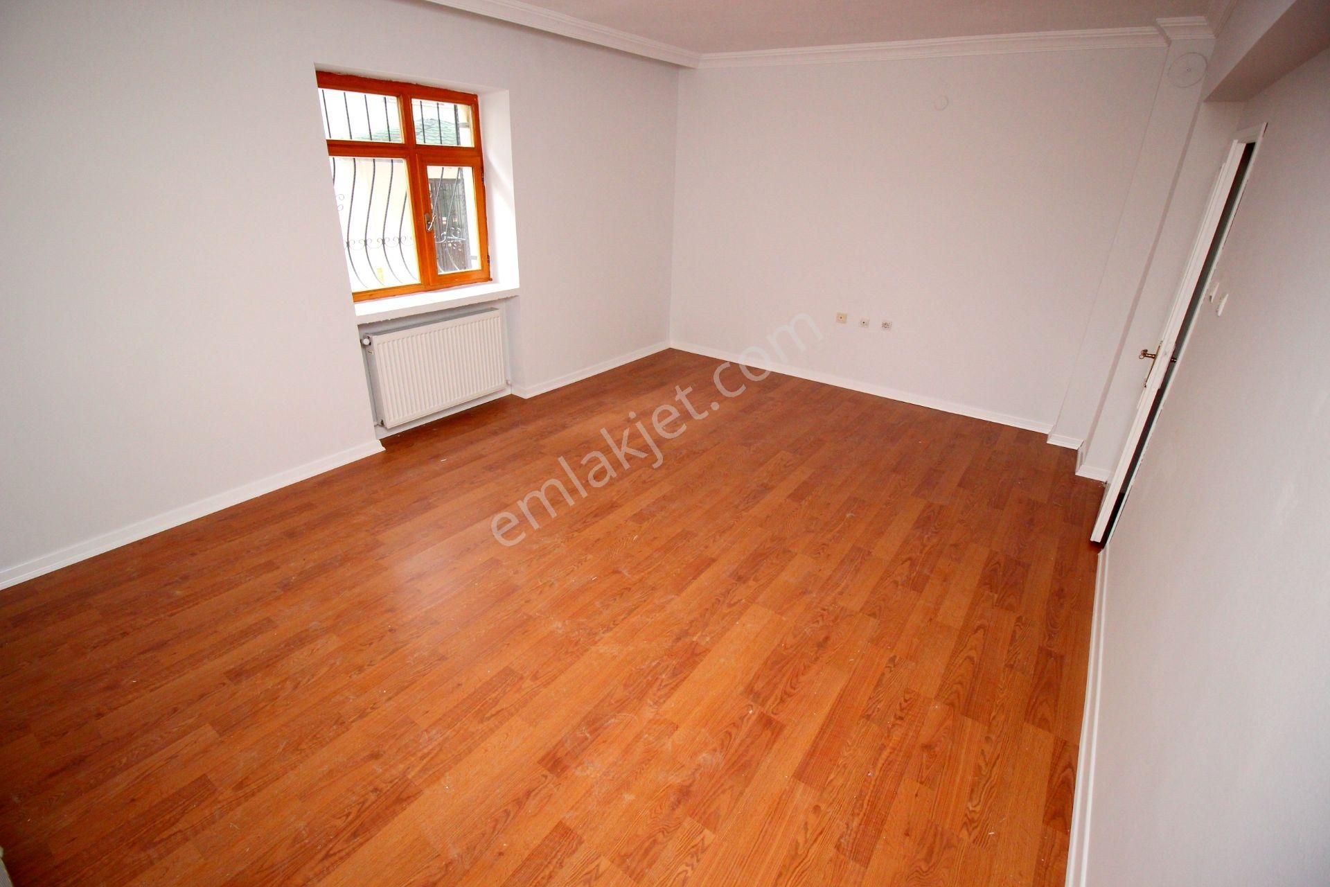 Emre Emlak'tan Pınarbaşı'nda Caddeye Yakın Masrafsız Kiralık 2+1 Daire - Görsel 7