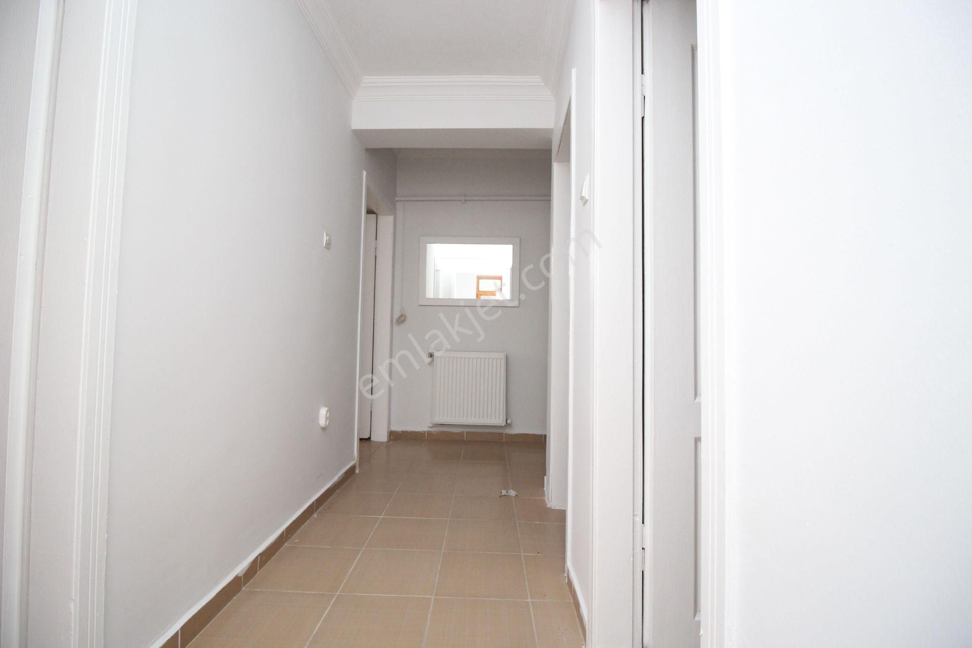 Emre Emlak'tan Pınarbaşı'nda Caddeye Yakın Masrafsız Kiralık 2+1 Daire - Görsel 20