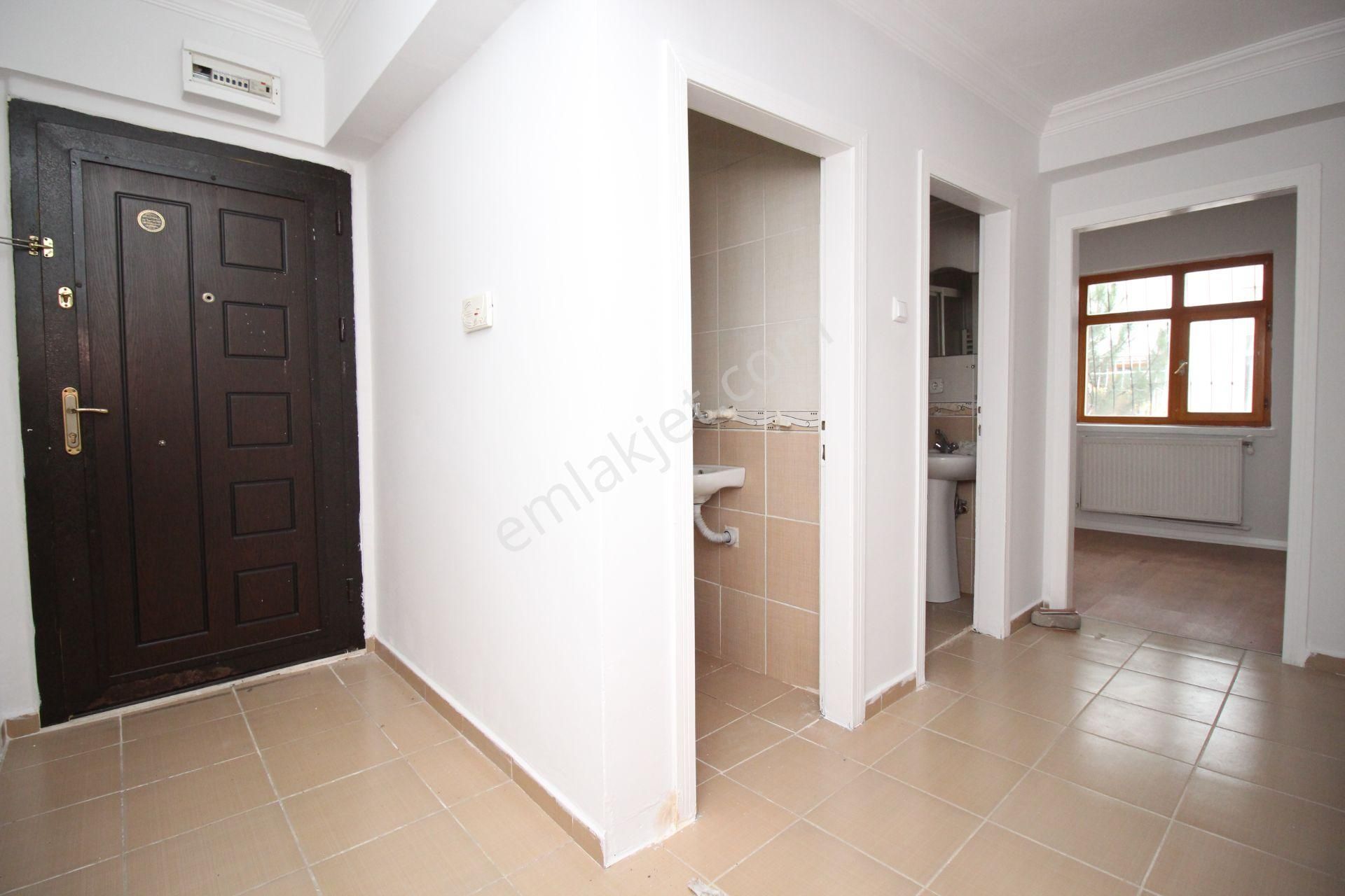 Emre Emlak'tan Pınarbaşı'nda Caddeye Yakın Masrafsız Kiralık 2+1 Daire - Görsel 18