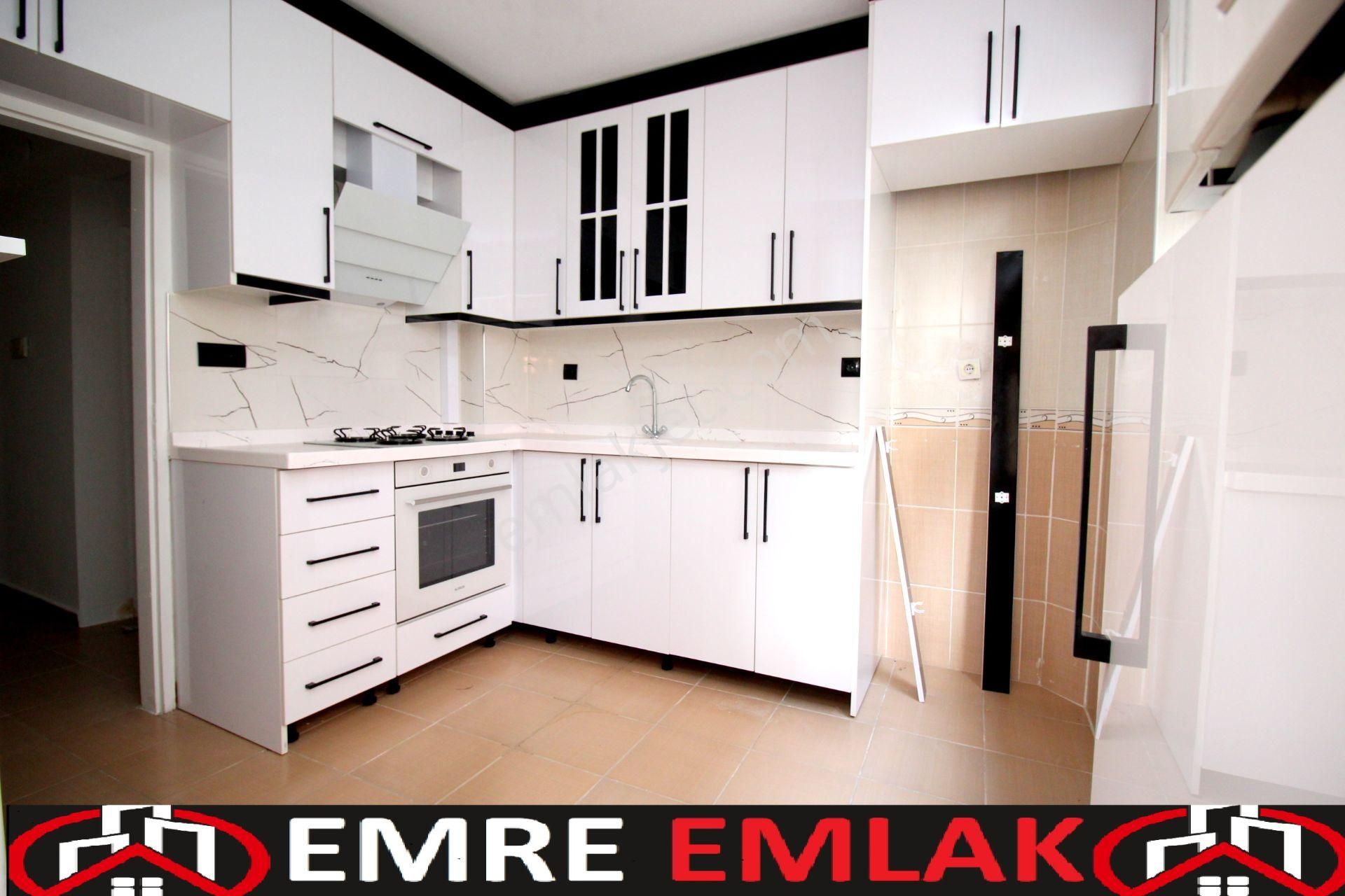 Emre Emlak'tan Pınarbaşı'nda Caddeye Yakın Masrafsız Kiralık 2+1 Daire